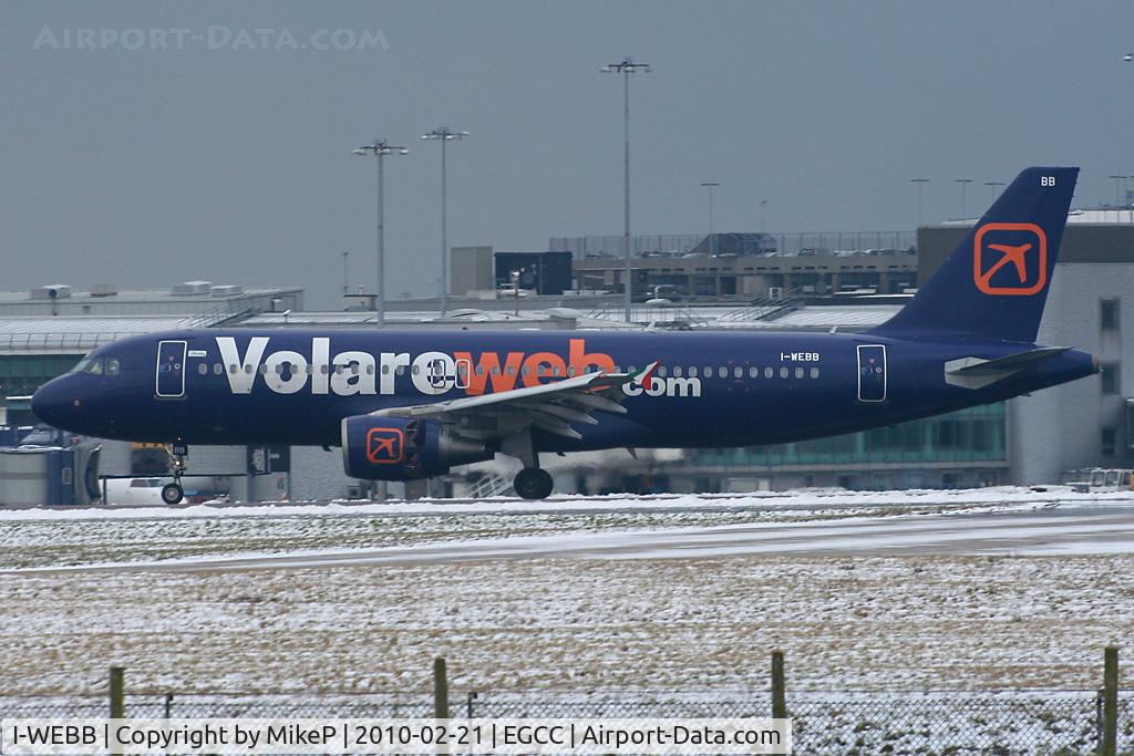 I-WEBB, 2007 Airbus A320-214 C/N 3161, Last arrival in this VolareWeb colur scheme. After painting with Air Livery it should emerge in Air One colours.