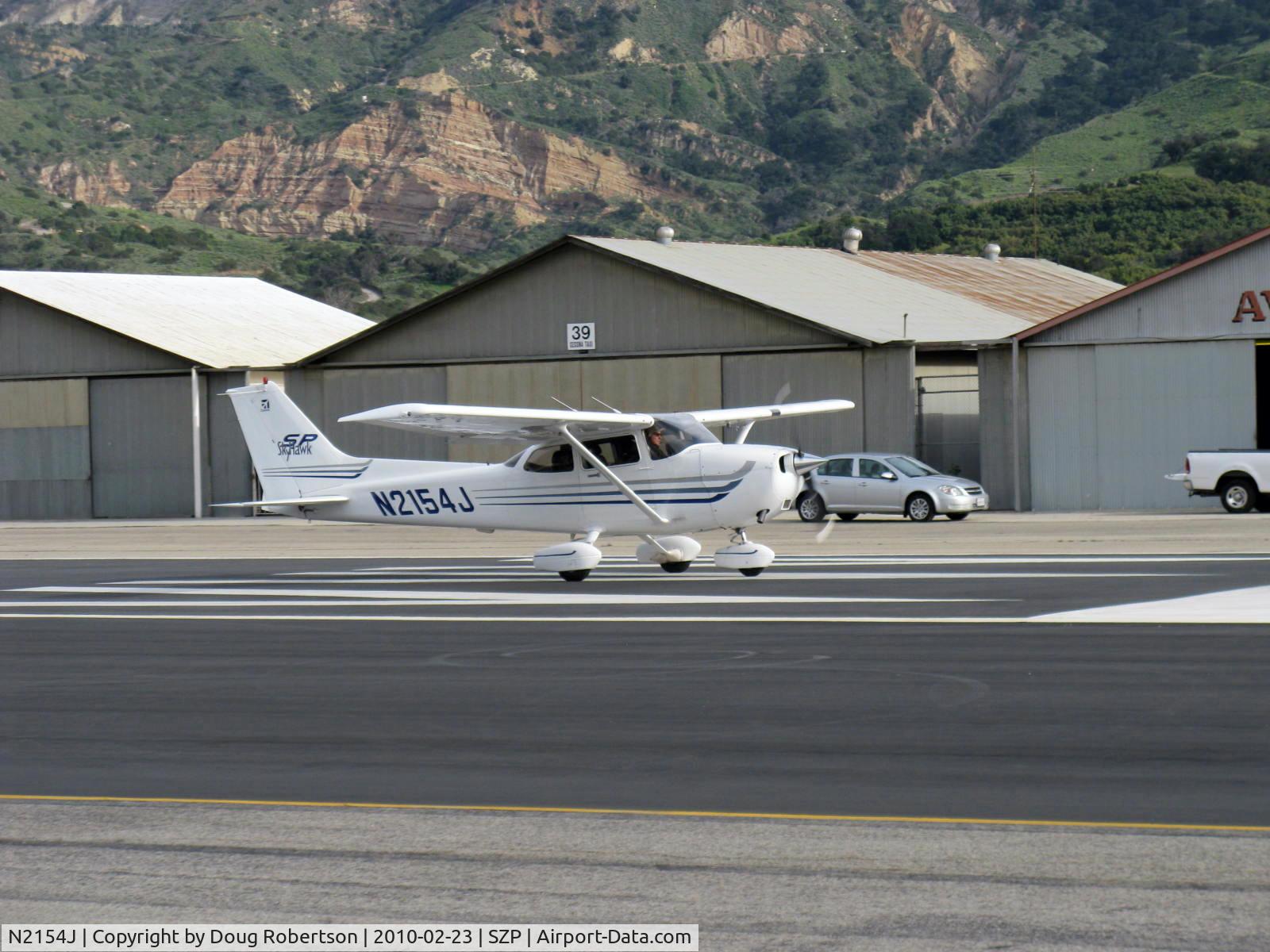 N2154J, 2003 Cessna 172S C/N 172S9451, 2003 Cessna 172S SKYHAWK SP, Lycoming IO-360-L2A 180 Hp, takeoff roll Rwy 22