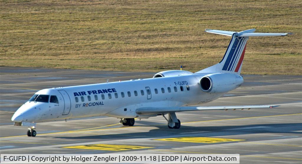 F-GUFD, 1999 Embraer ERJ-145LR (EMB-145LR) C/N 145197, Taxiing to rwy 08L for a take off to CDG