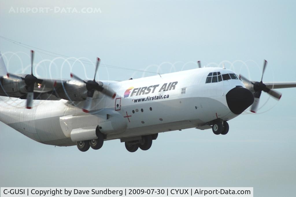 C-GUSI, 1975 Lockheed L-100-30 Hercules (L-382G) C/N 382-4600, Fuel haul out of YUX