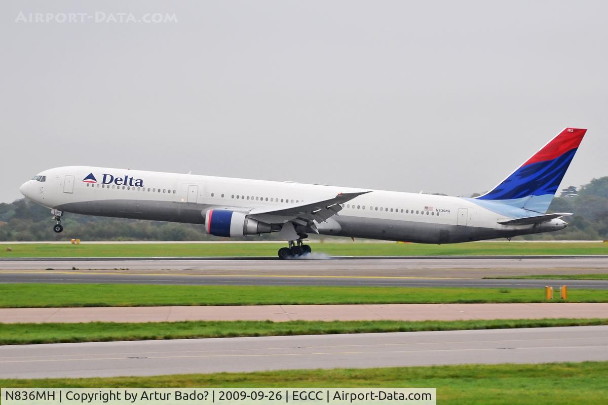 N836MH, 2000 Boeing 767-432/ER C/N 29709, Delta