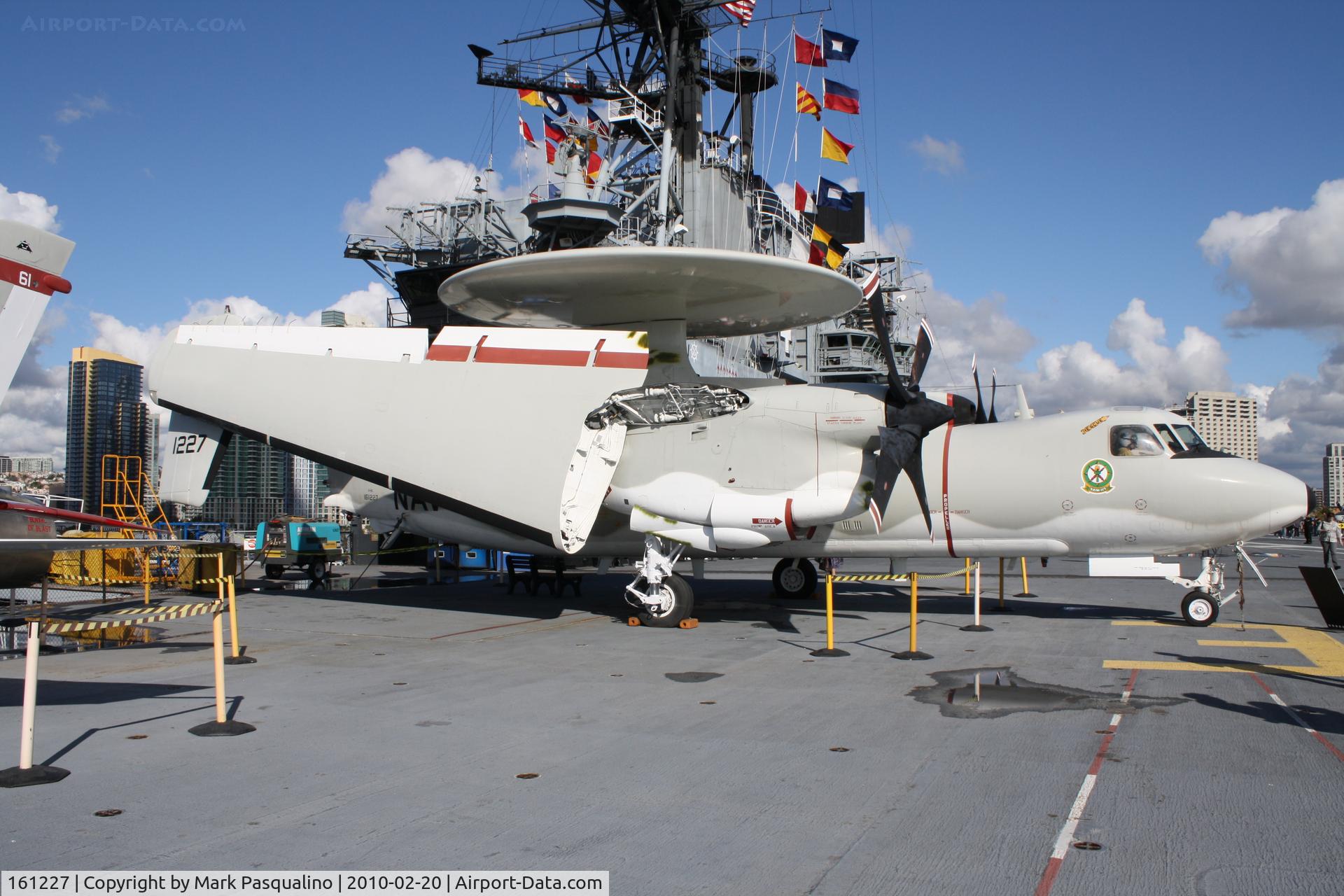 161227, Grumman E-2C Hawkeye C/N A067, Grumman E-2C