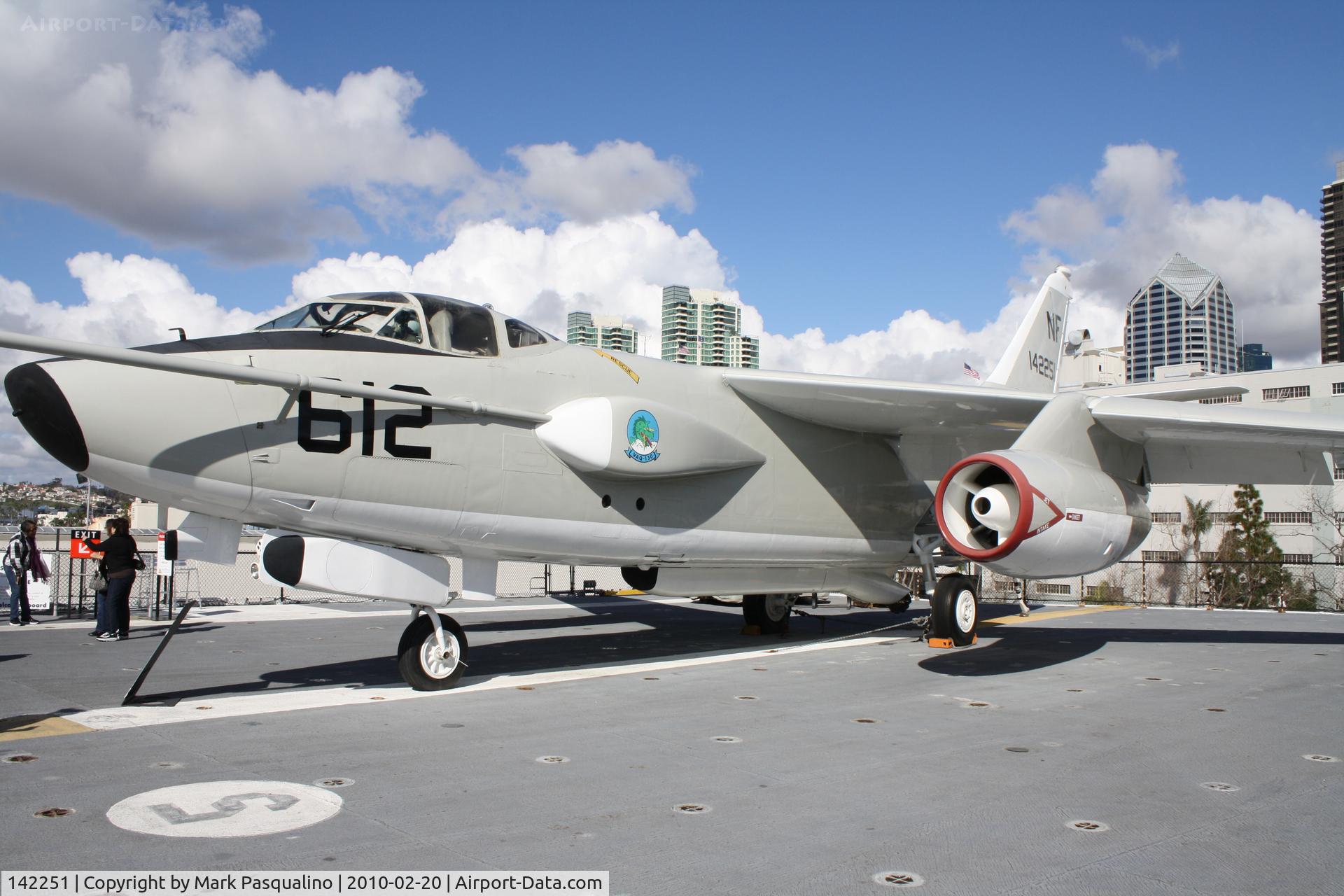 142251, Douglas EKA-3B Skywarrior C/N 11577, Douglas EKA-3