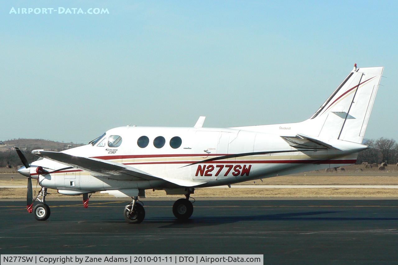 N277SW, 1981 Beech C90 King Air C/N LJ-968, At Denton Municipal
