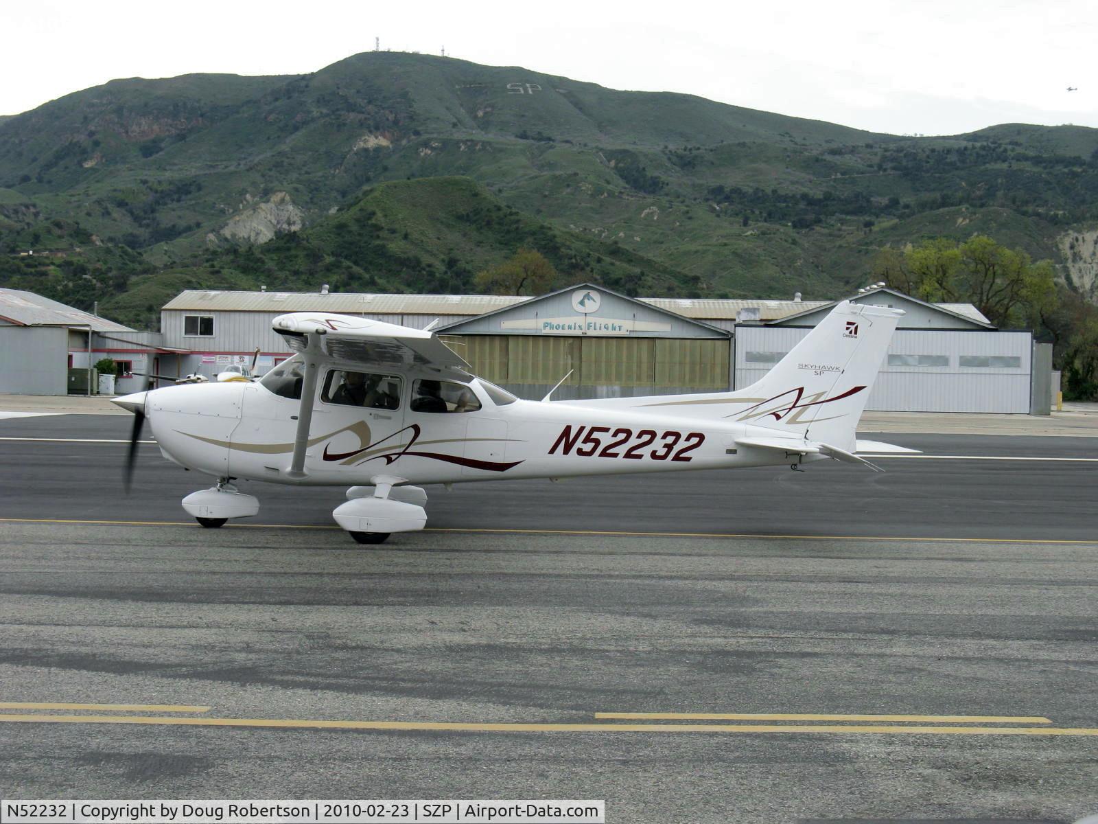 N52232, Cessna 172S C/N 172S10870, 2008 Cessna 172S SKYHAWK SP, Lycoming IO-360-L2A 180 Hp, taxi to Rwy 22