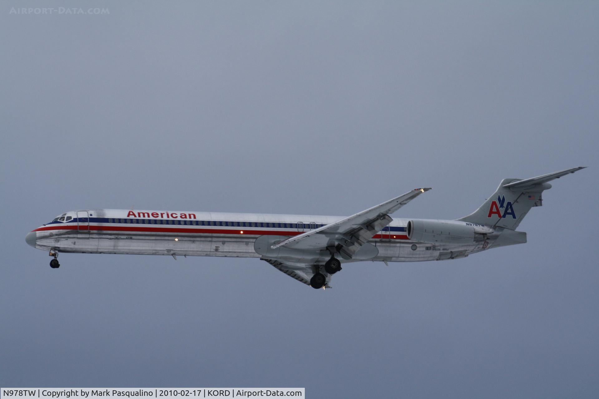 N978TW, 1999 McDonnell Douglas MD-83 (DC-9-83) C/N 53628, MD-83