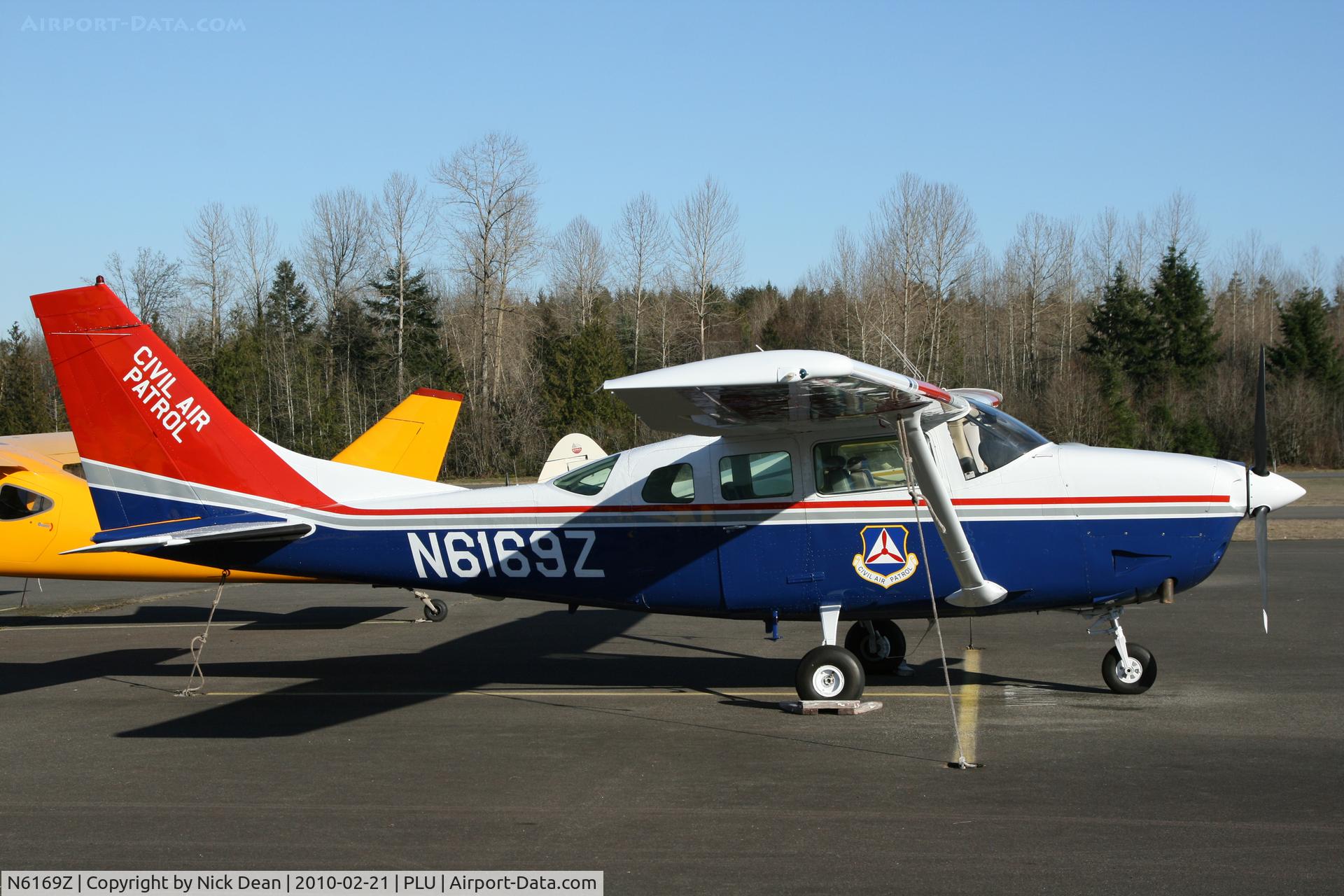 N6169Z, 1981 Cessna TU206G Turbo Stationair C/N U20606172, 1S0