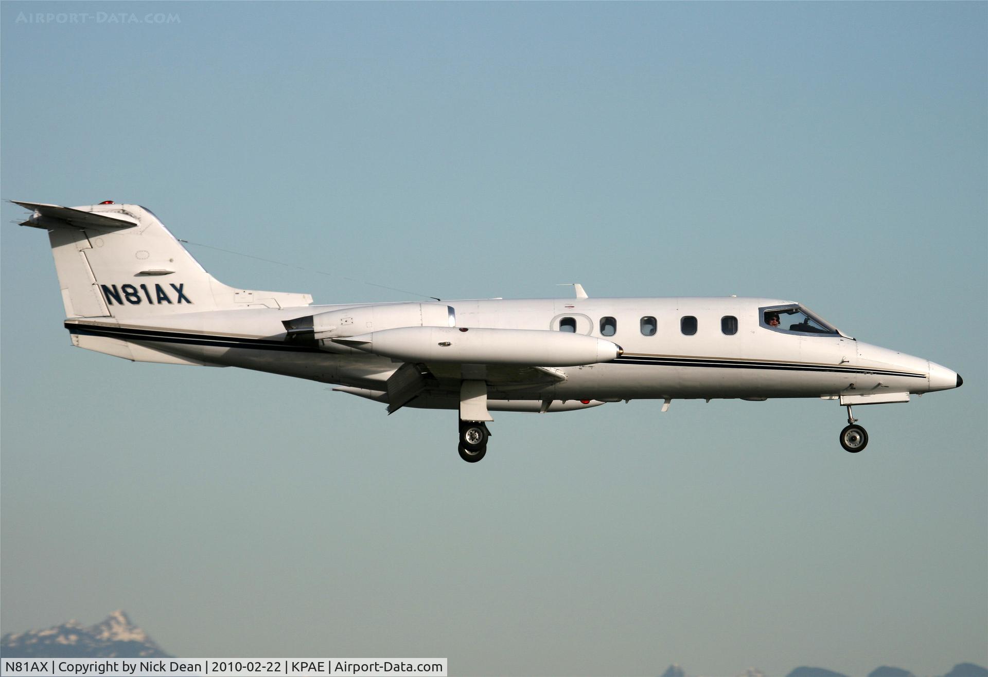 N81AX, 1979 Gates Learjet 25D C/N 279, KPAE