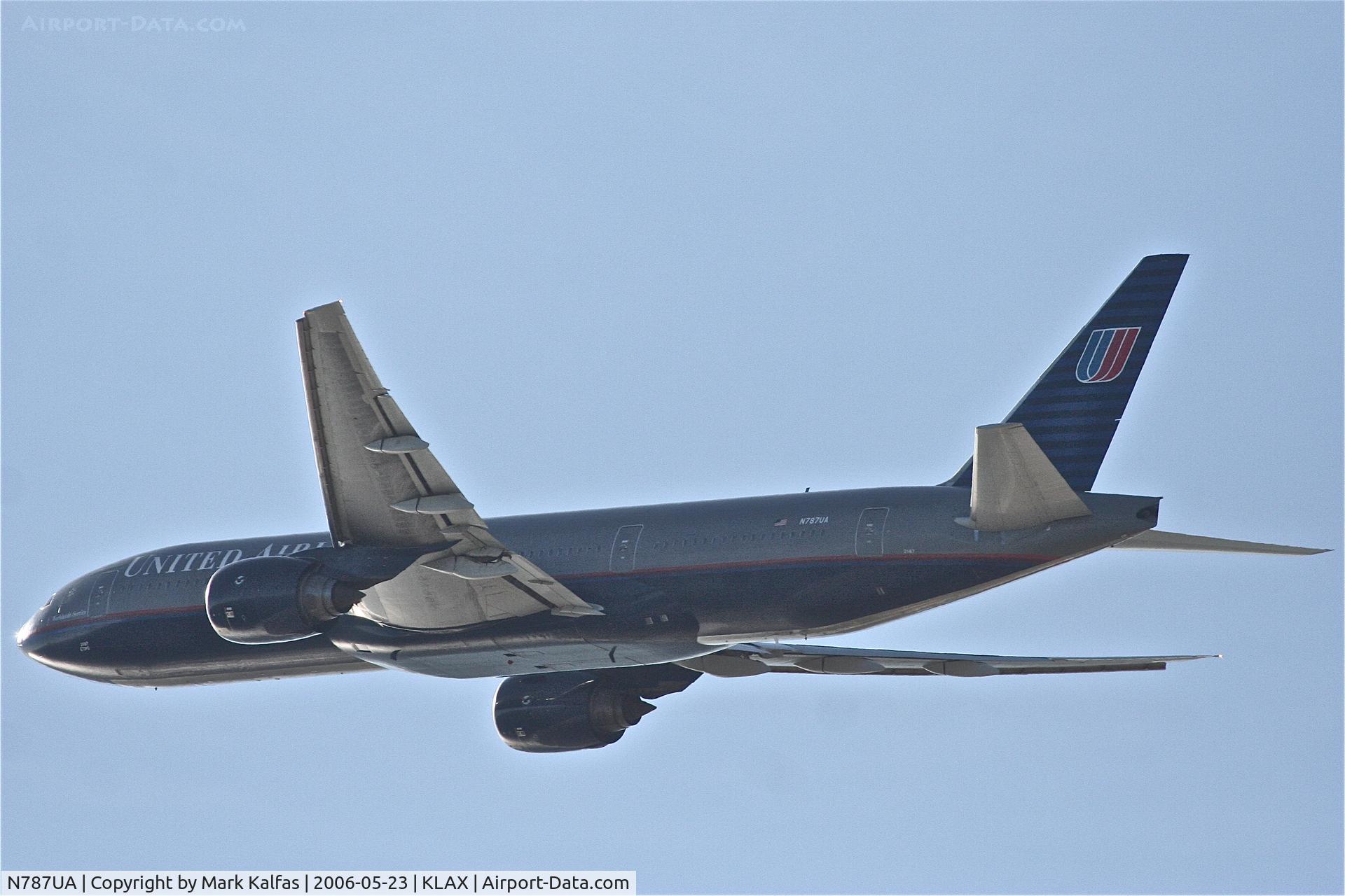 N787UA, 1997 Boeing 777-222 C/N 26939, United Airlines Boeing 777-222, N787UA 25R departure KLAX.
