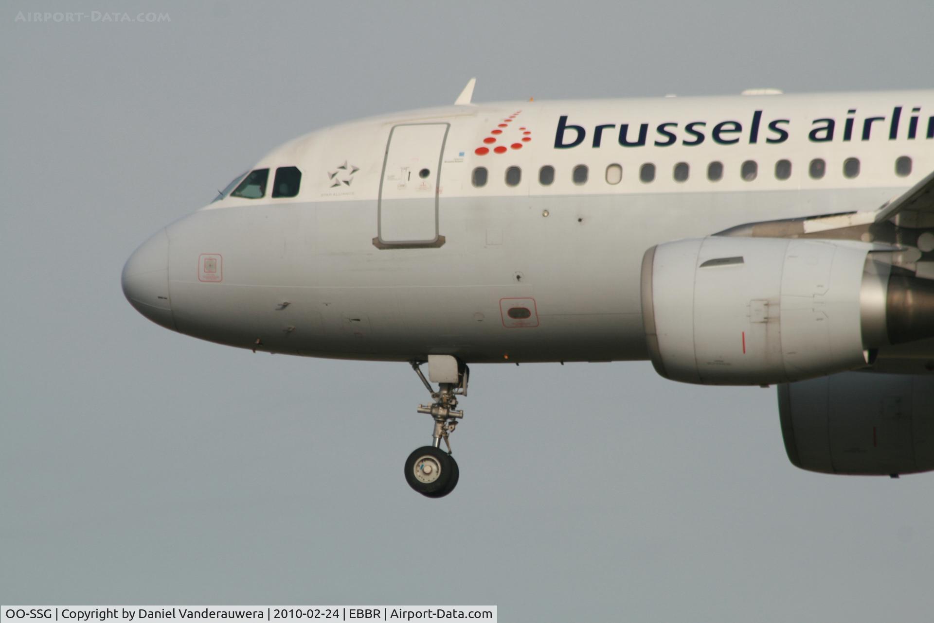 OO-SSG, 2000 Airbus A319-112 C/N 1160, Now with Star Alliance