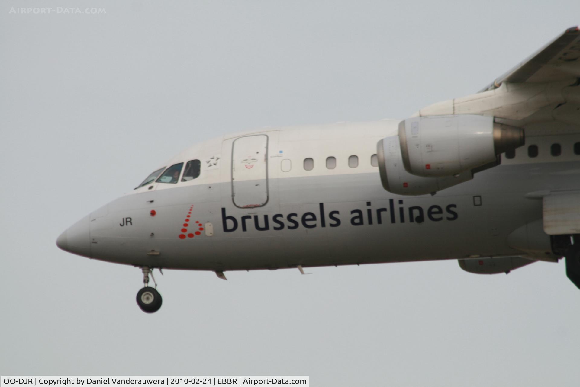 OO-DJR, 1996 British Aerospace Avro 146-RJ85 C/N E.2290, Arrival of flight SN3192 to RWY 25L  -  now with Star Alliance