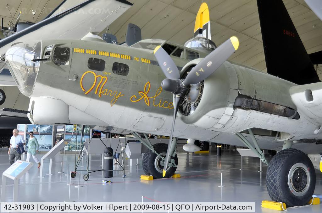 42-31983, 1942 Boeing B-17G Flying Fortress C/N 32376, at Duxford