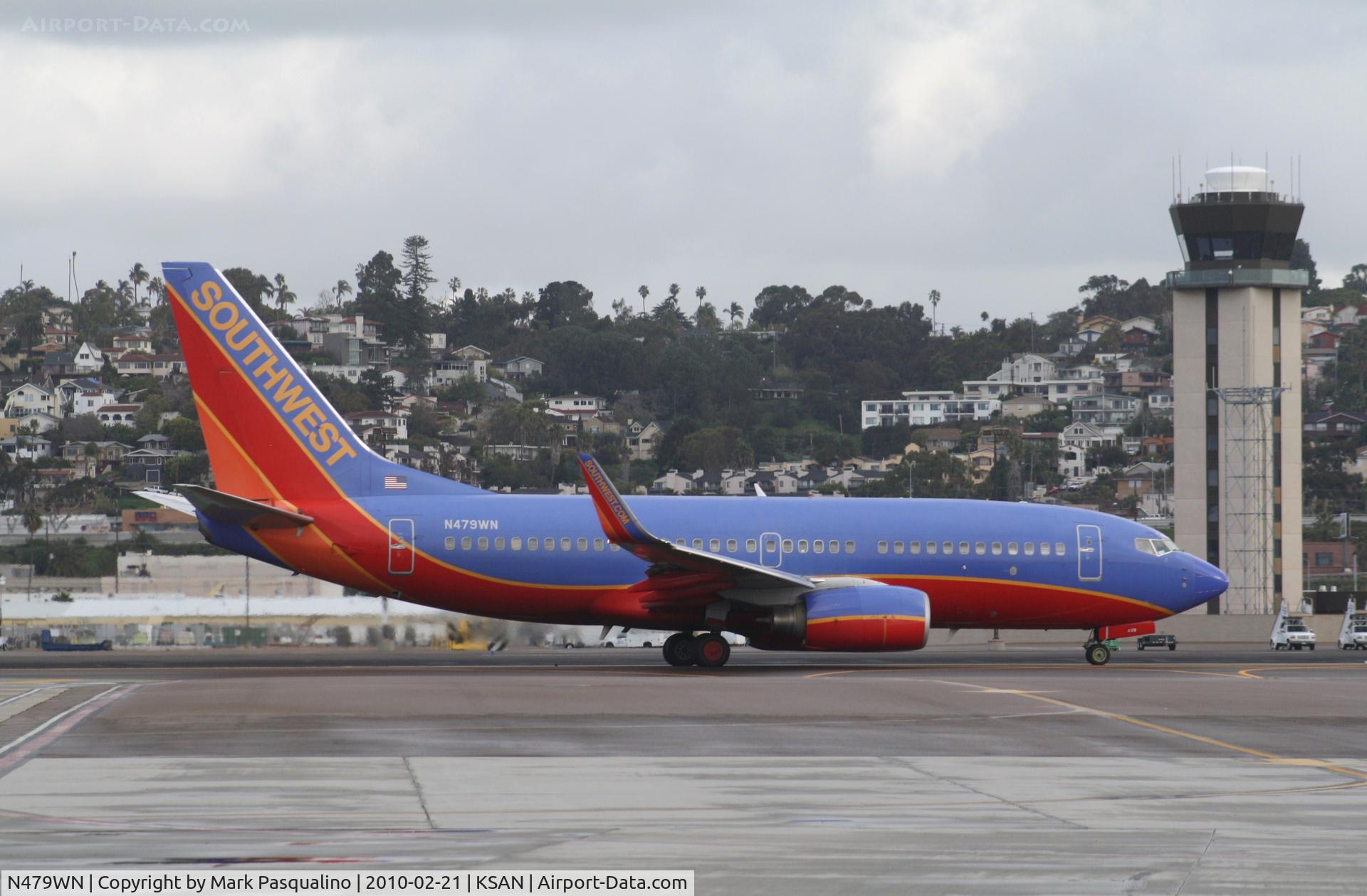 N479WN, 2004 Boeing 737-7H4 C/N 33990, Boeing 737-700