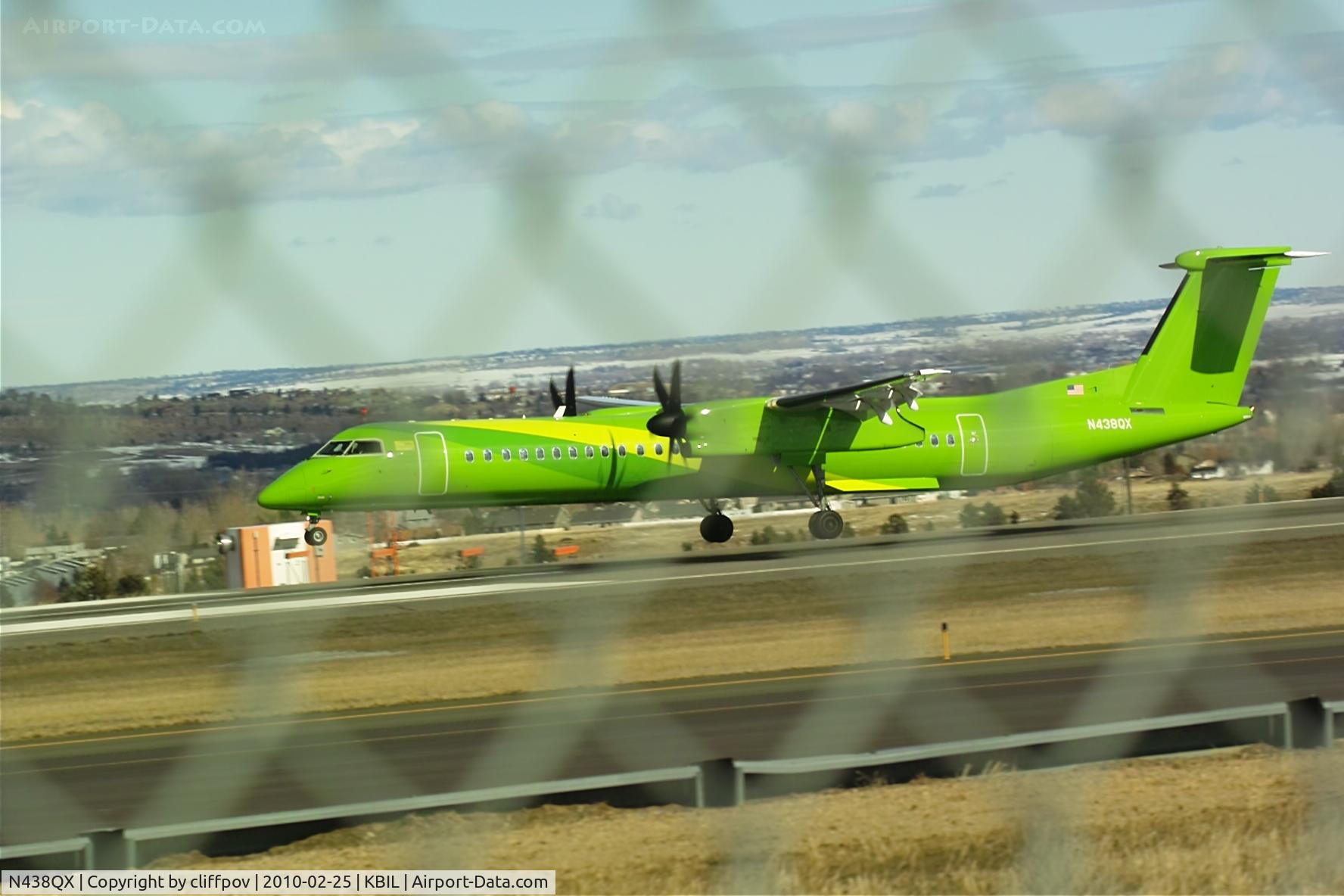 N438QX, 2009 Bombardier DHC-8-402 Dash 8 C/N 4243, Bombardier Dash 8