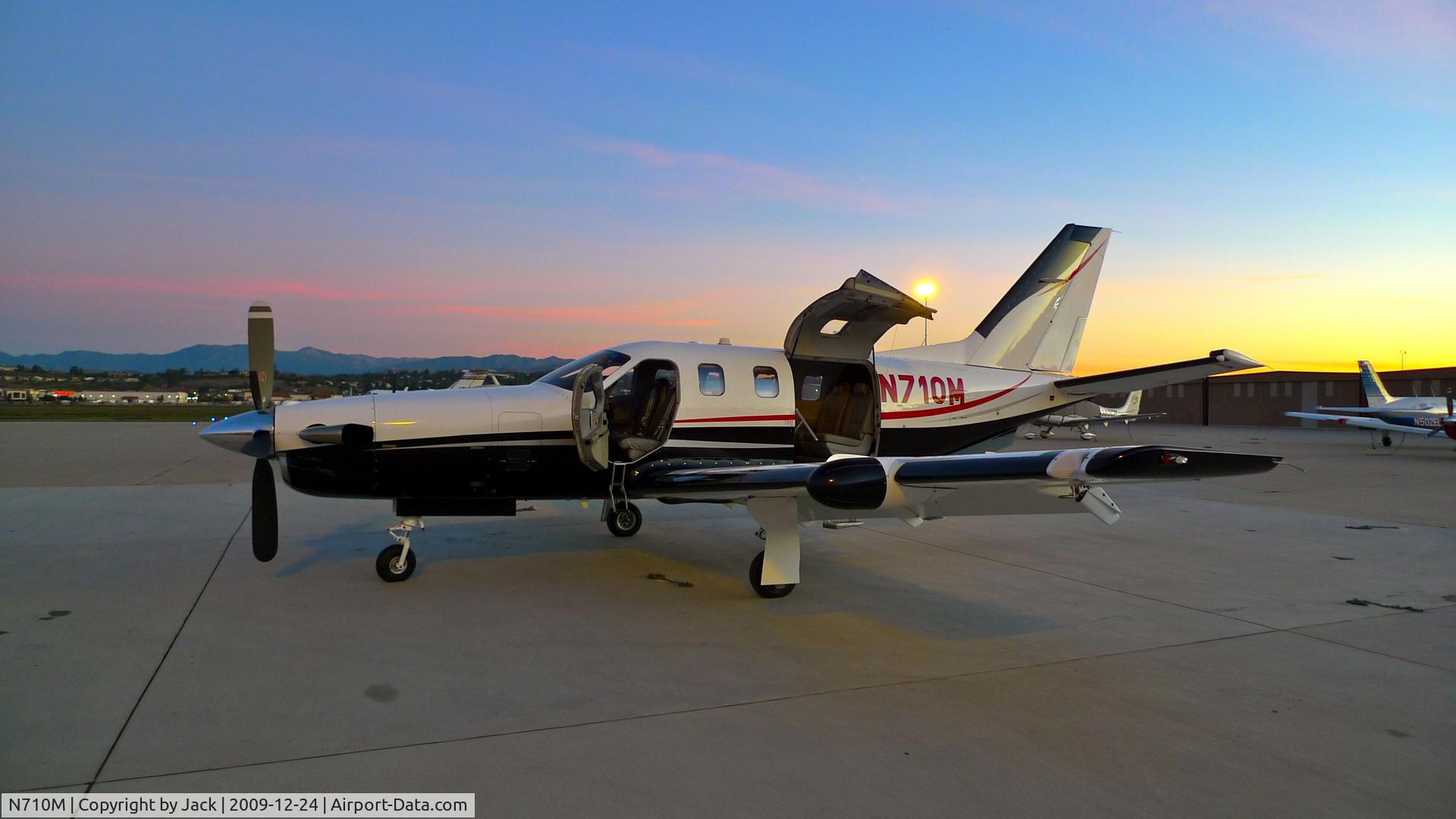 N710M, 2005 Socata TBM-700 C/N 326, N710M