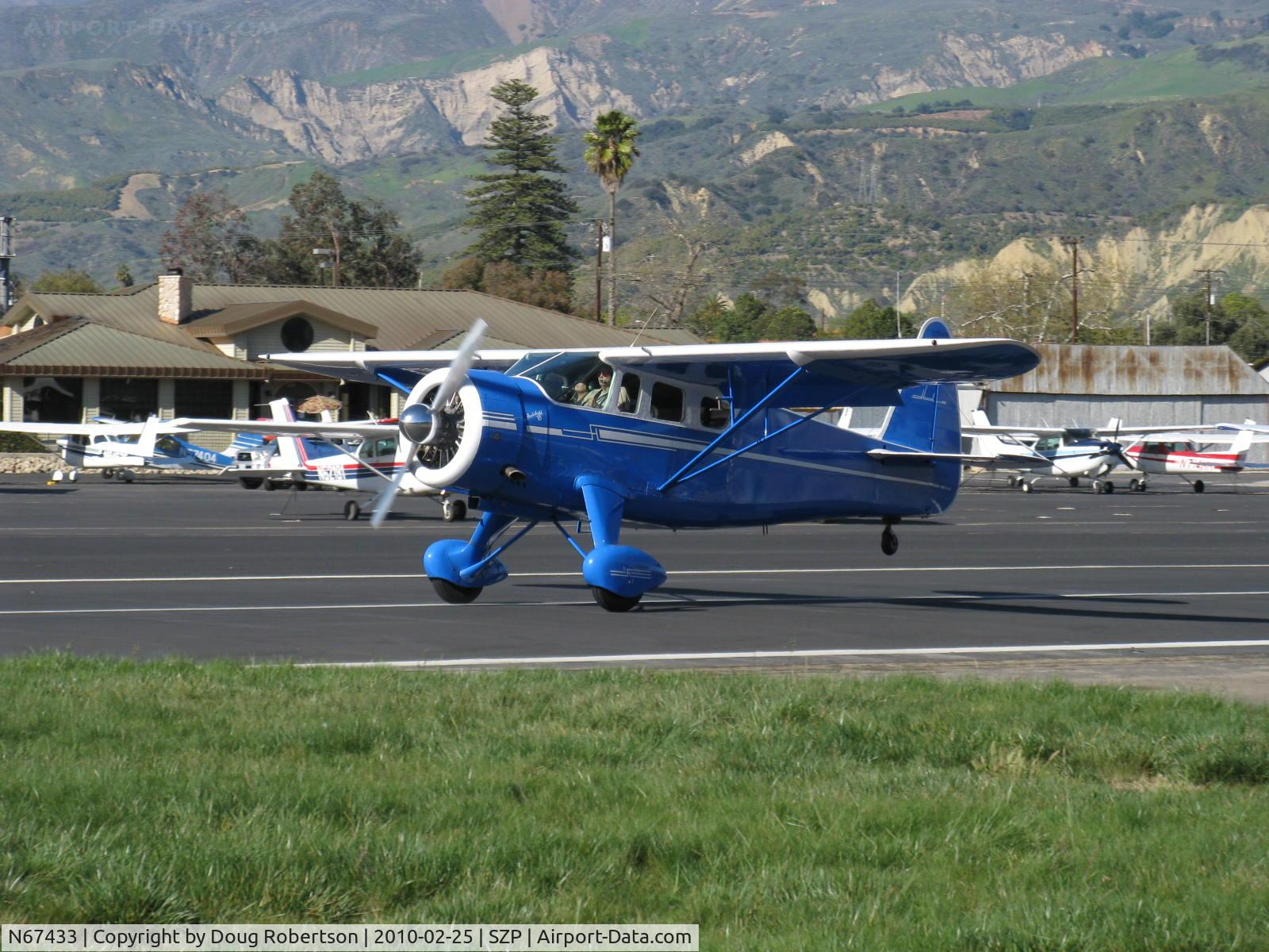 N67433, 1942 Howard Aircraft DGA-15P C/N 563, 1942 Howard DGA-15P 'Archibald B', P&W R-985 Wasp Jr. 450 Hp, formerly based at SZP, landing roll Rwy 22