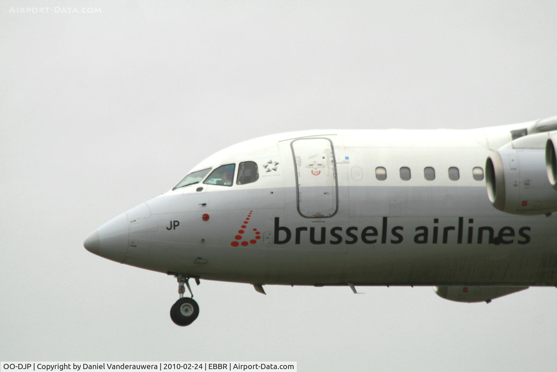 OO-DJP, 1996 British Aerospace Avro 146-RJ85 C/N E.2287, Arrival of flight SN2554 to RWY 25L - now with Star Alliance