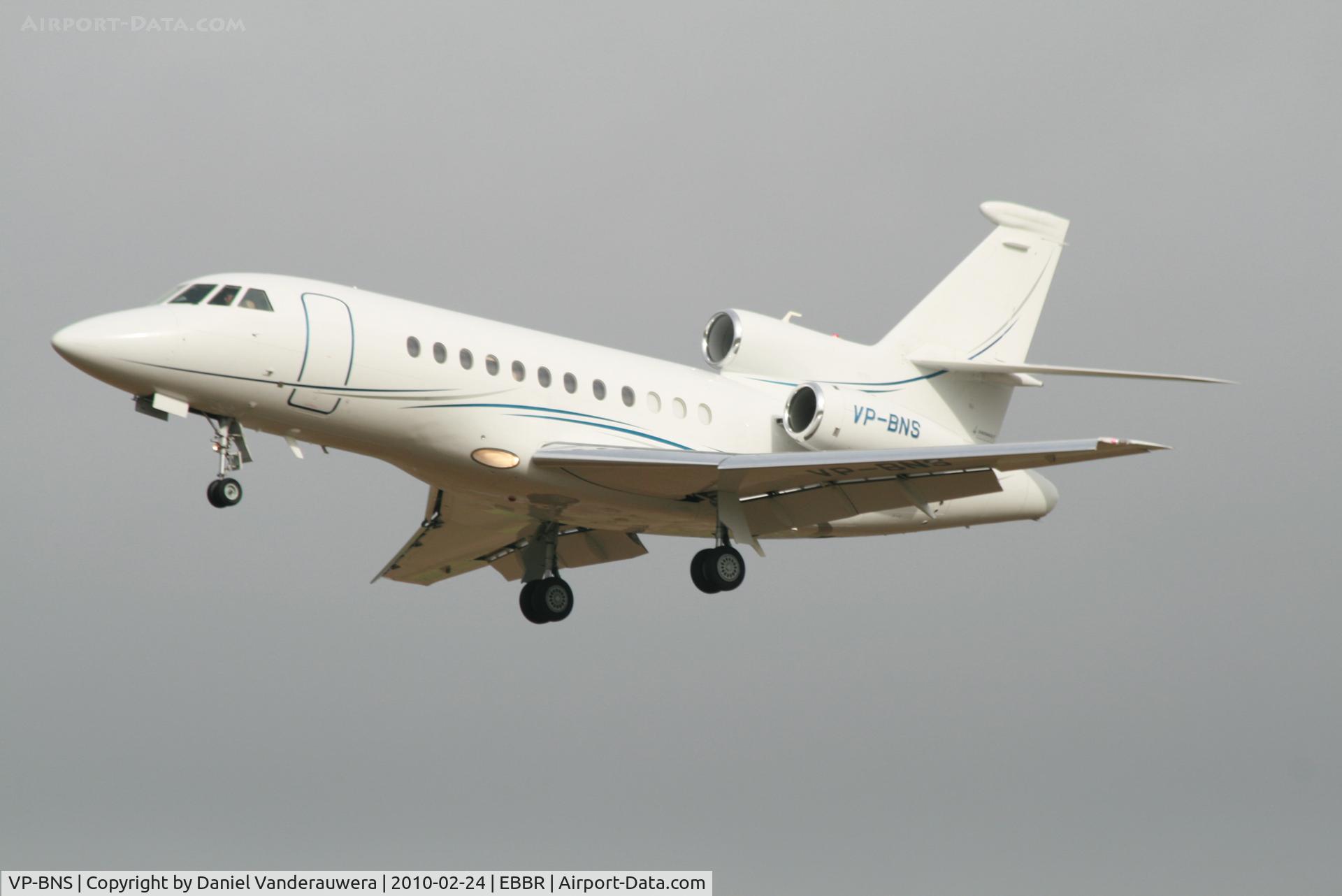 VP-BNS, 2007 Dassault Falcon 900DX C/N 609, Arrival to RWY 25L