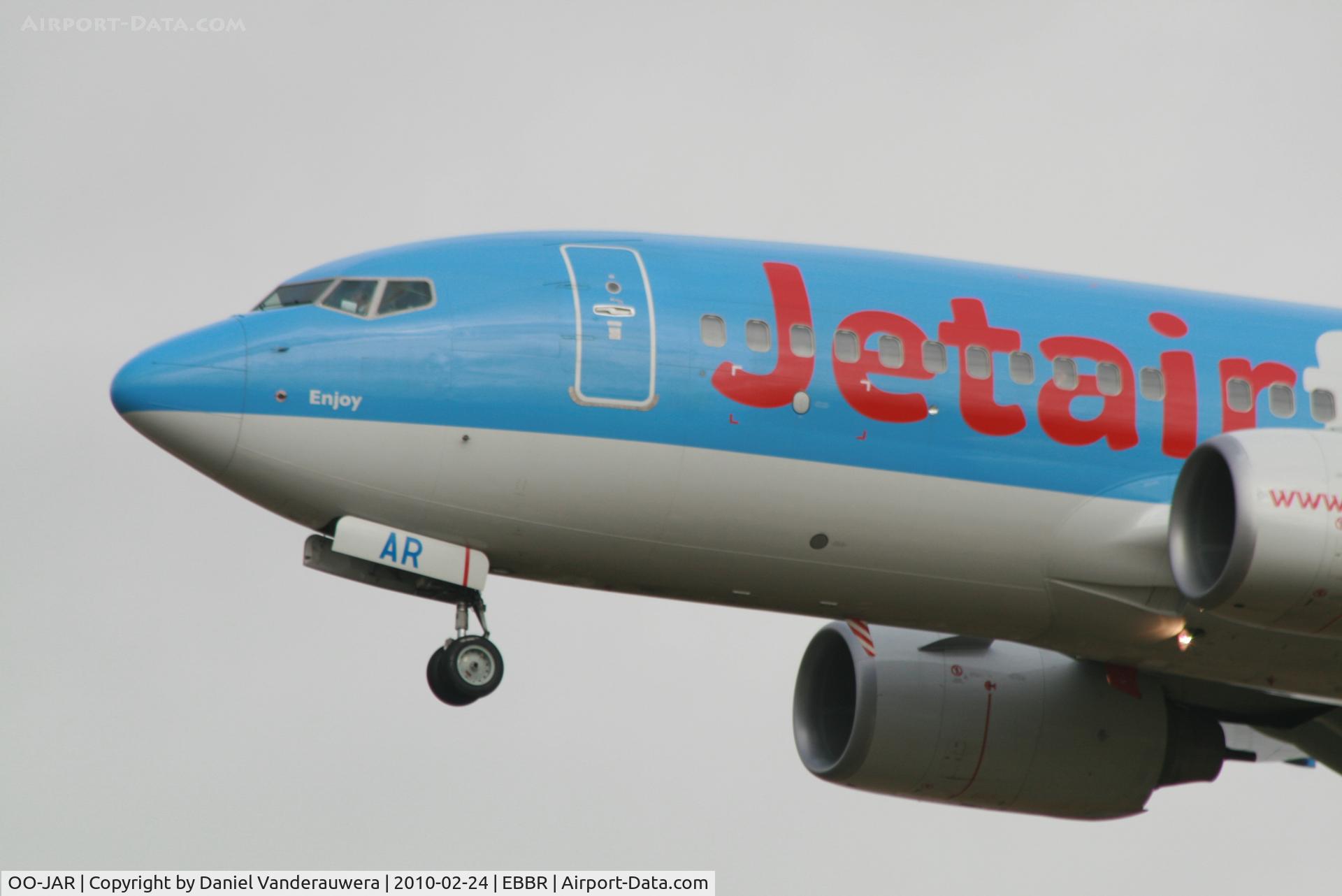 OO-JAR, 2009 Boeing 737-7K5 C/N 35150, Arrival of flight JAF3358 to RWY 25L