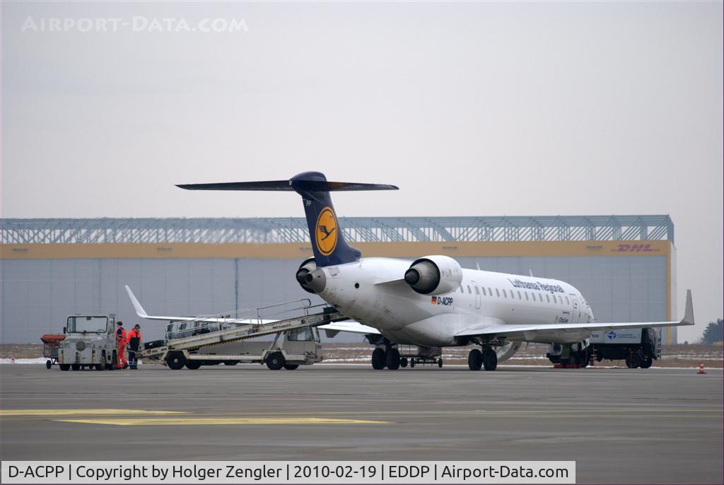 D-ACPP, 2003 Bombardier CRJ-701ER (CL-600-2C10) Regional Jet C/N 10086, Preparations for the return to DUS