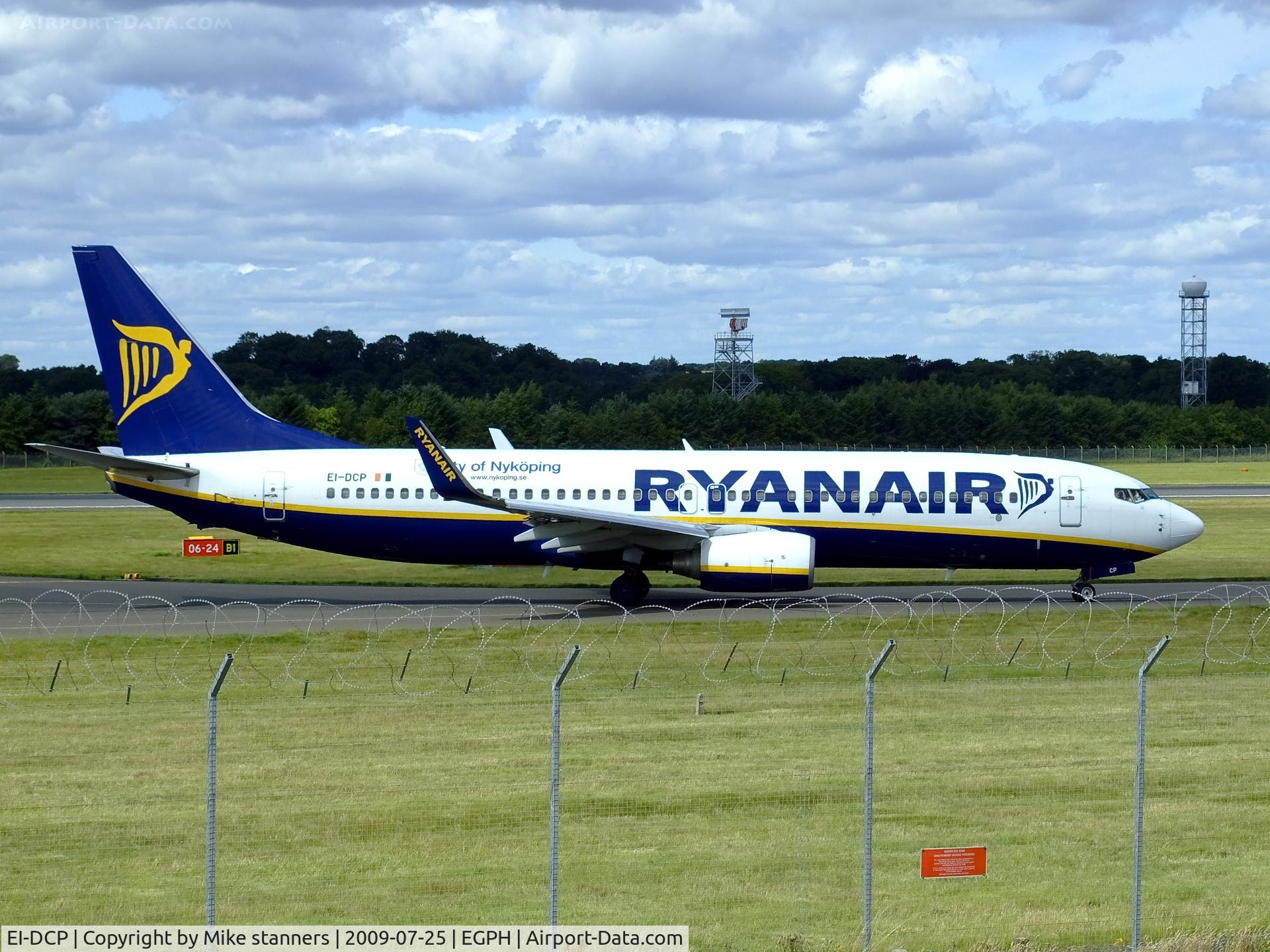 EI-DCP, 2004 Boeing 737-8AS C/N 33810, Edinburgh based Ryanair B737-800 arrives back at EDI