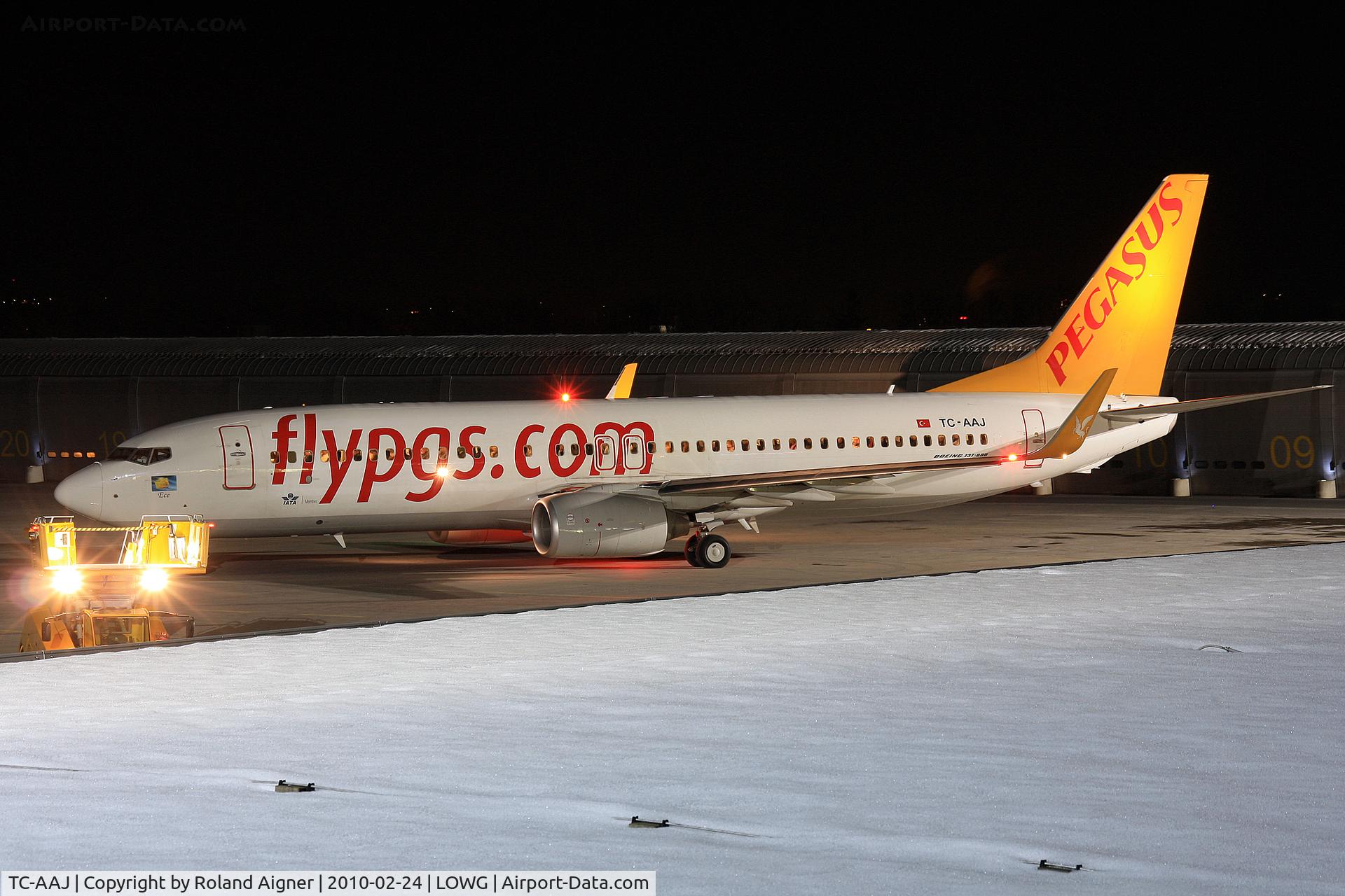 TC-AAJ, 2009 Boeing 737-82R C/N 35702, .