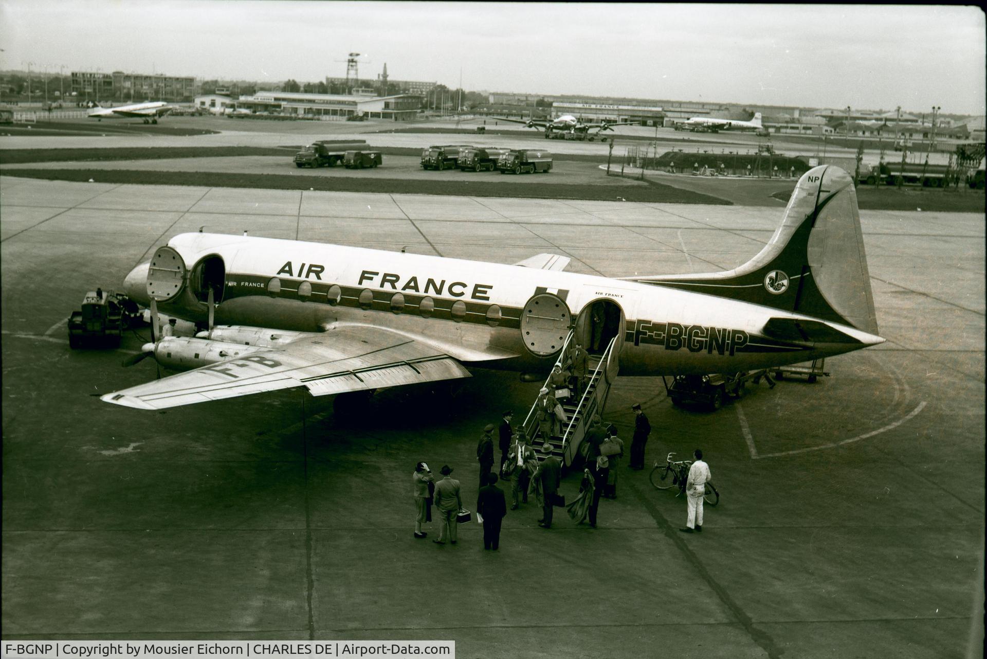 F-BGNP, 1953 Vickers Viscount 708 C/N 18, Embarkation
