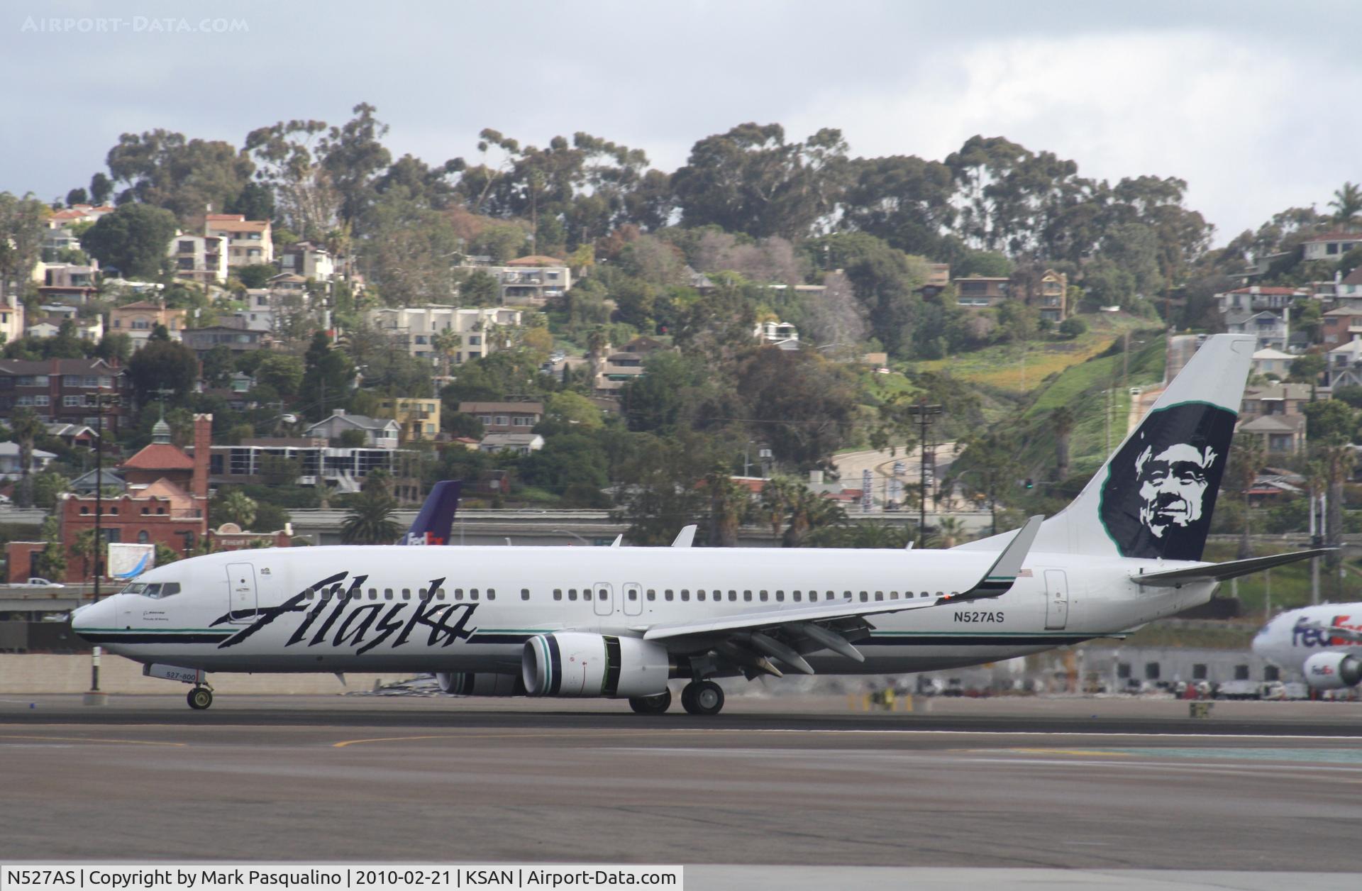 N527AS, 2009 Boeing 737-890 C/N 35694, Boeing 737-800