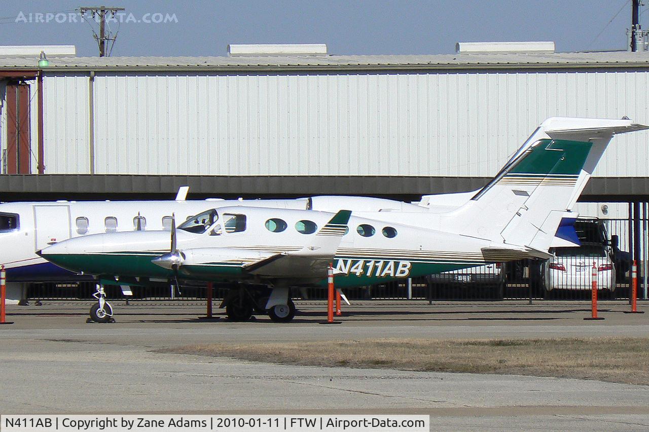 N411AB, 1980 Cessna 414A Chancellor C/N 414A0524, At Fort Worth Meacham Field