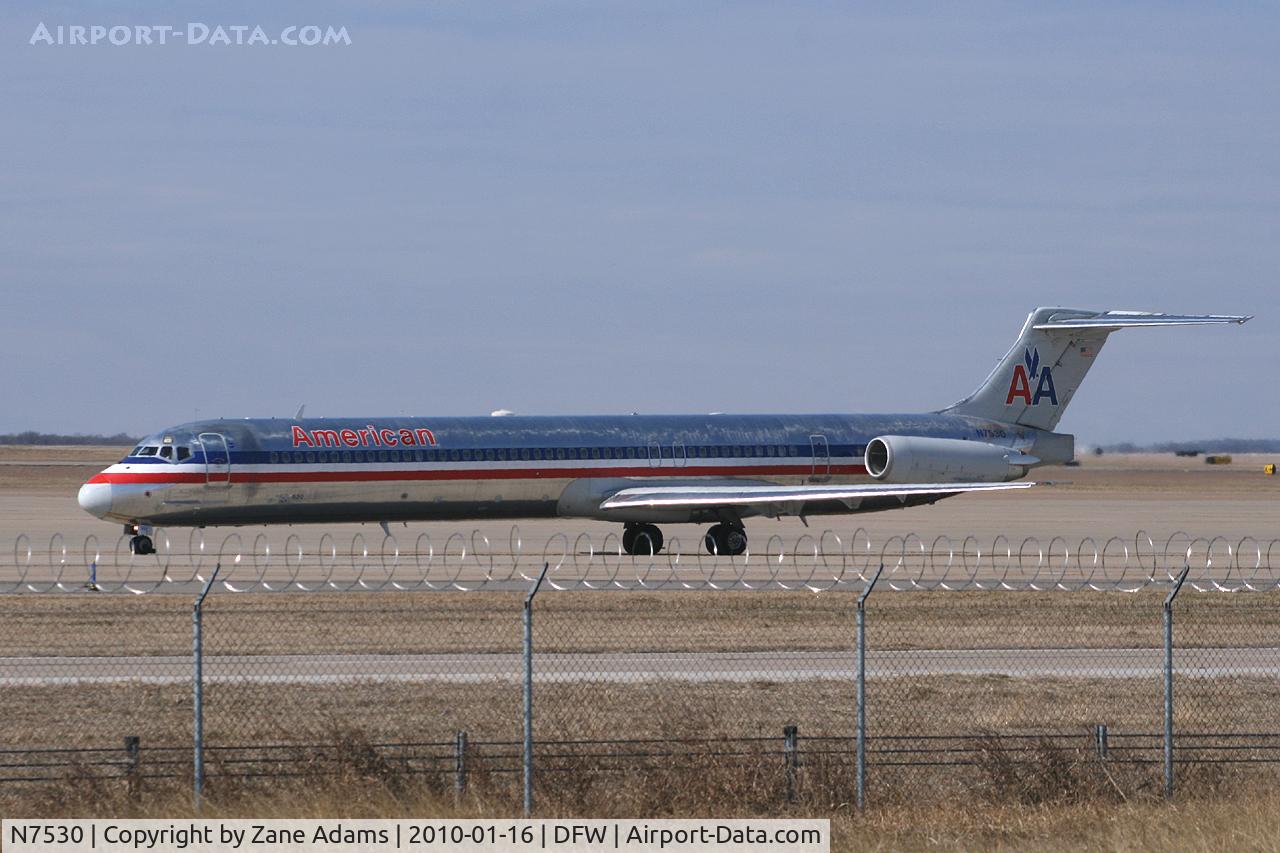 N7530, 1990 McDonnell Douglas MD-82 (DC-9-82) C/N 49922, American Airlines at DFW