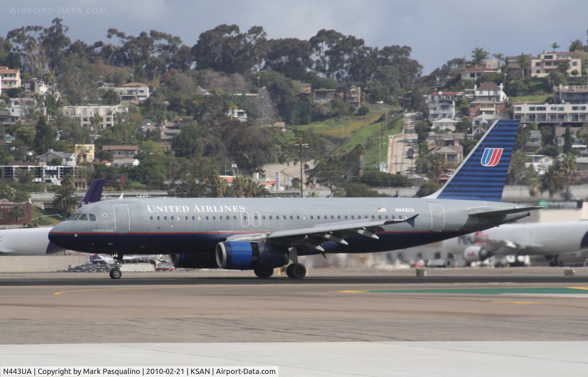 N443UA, 1998 Airbus A320-232 C/N 820, Airbus A320
