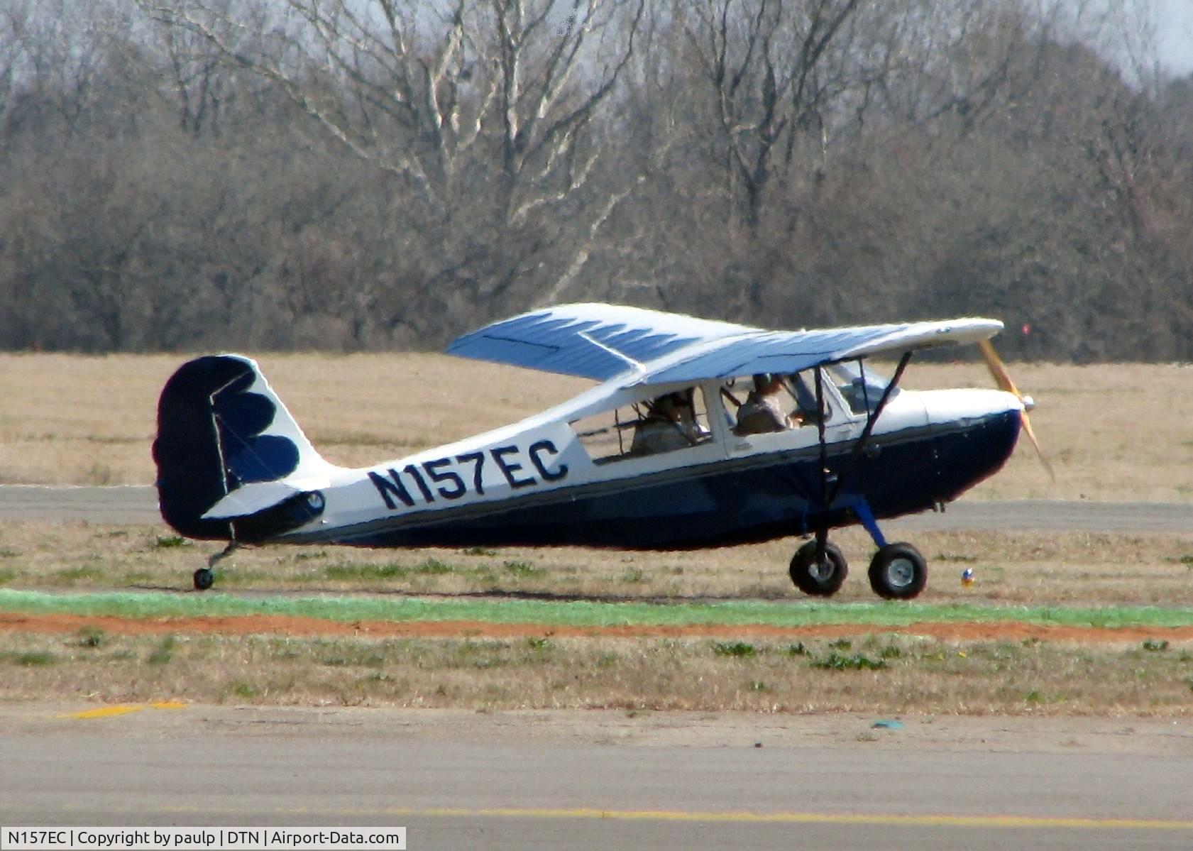 N157EC, 2007 American Champion 7EC C/N 1017-2007, Taxiing to the active at Downtown Shreveport.