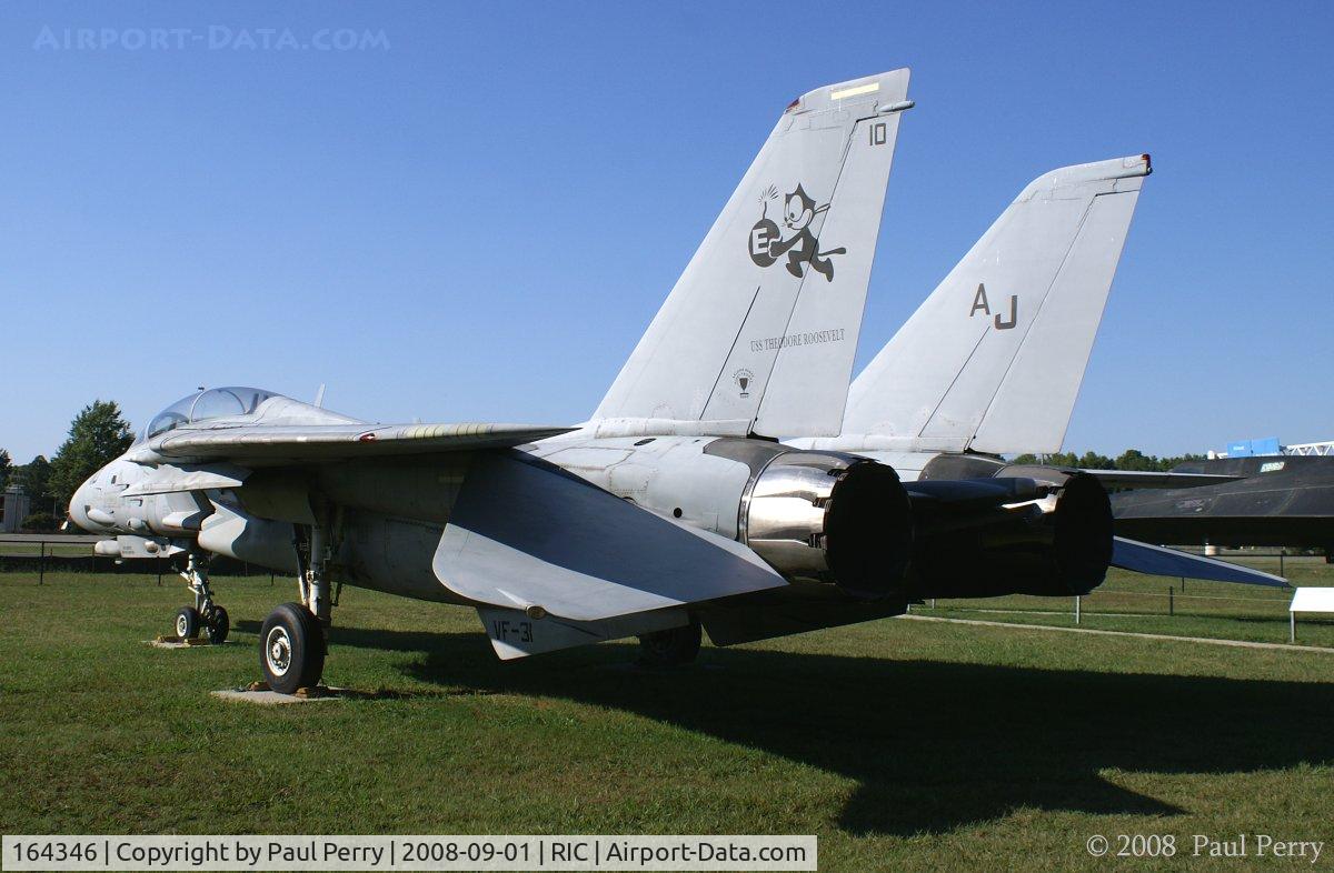 164346, 1992 Grumman F-14D Tomcat C/N 621, Still gorgeous