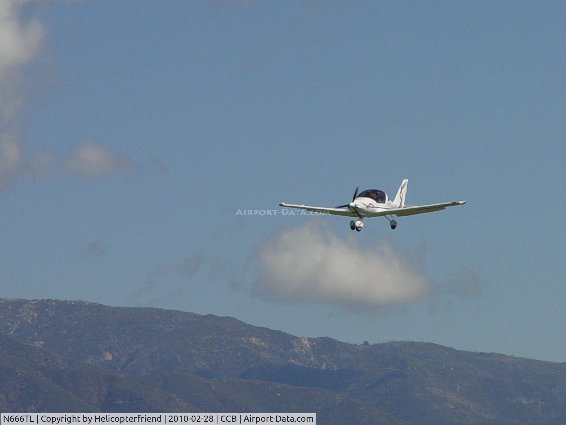 N666TL, 2007 TL Ultralight TL-2000 Sting Sport C/N TLUSA152, On final runway 24
