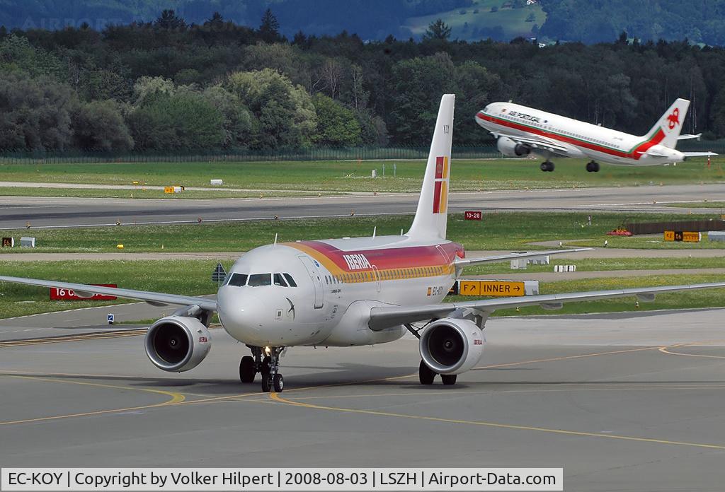 EC-KOY, 2008 Airbus A319-111 C/N 3443, with TAP A319 in the background