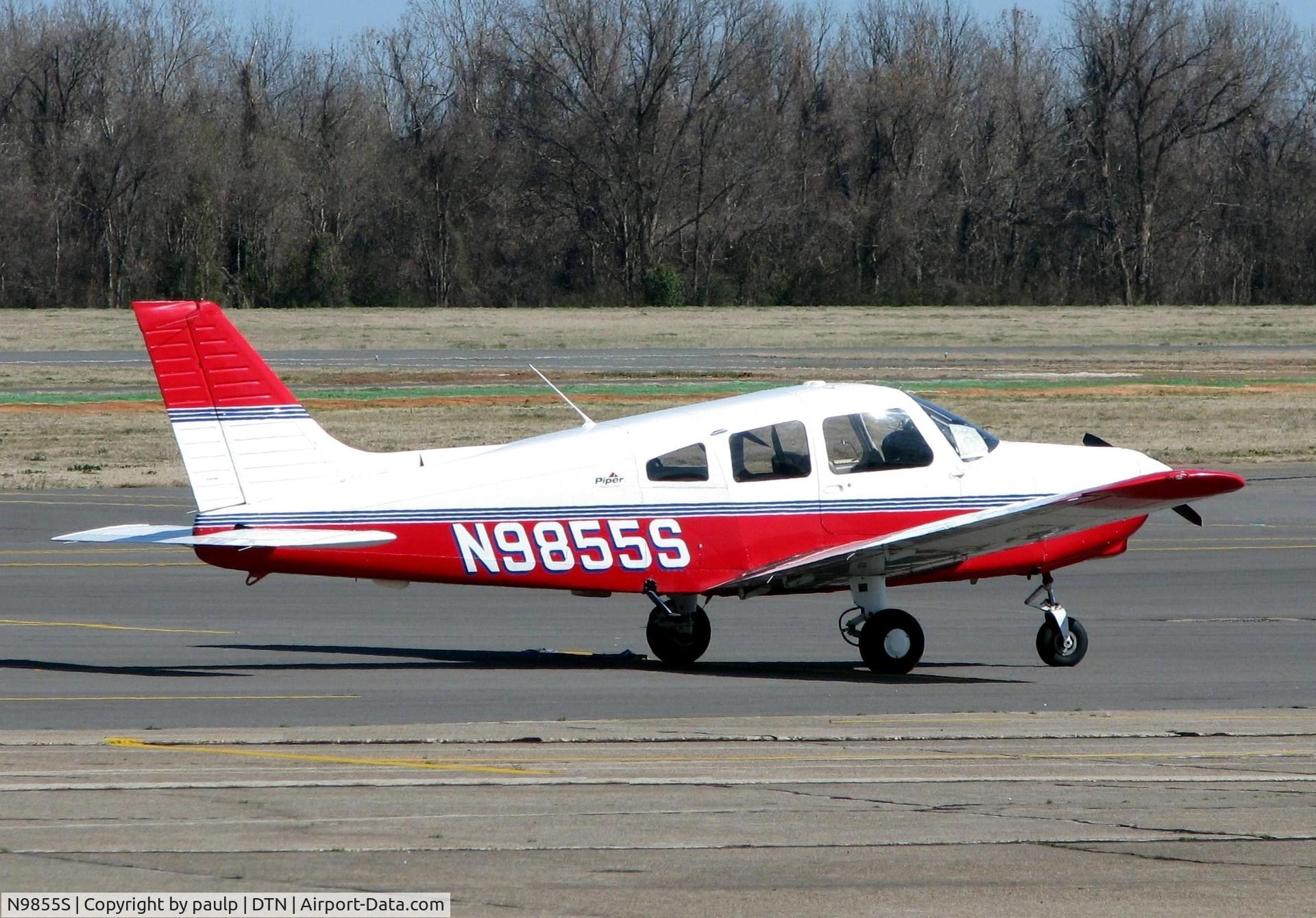 N9855S, 2002 Piper PA-28-161 C/N 2842151, At Downtown Shreveport.