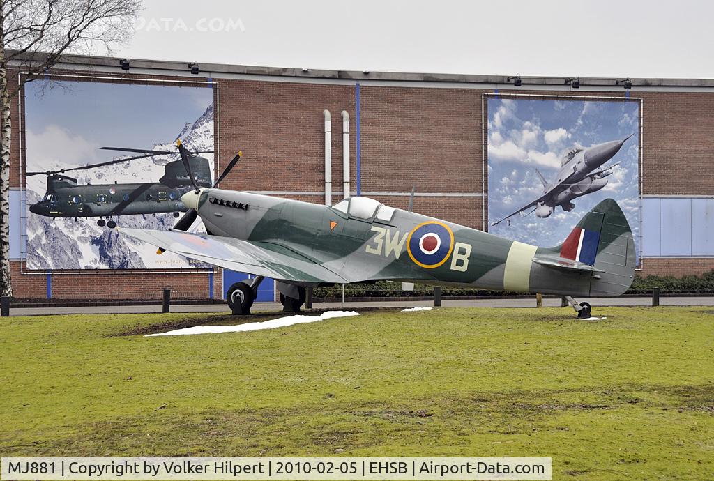 MJ881, Supermarine 361 Spitfire LF9C Replica C/N None, at Soesterberg
