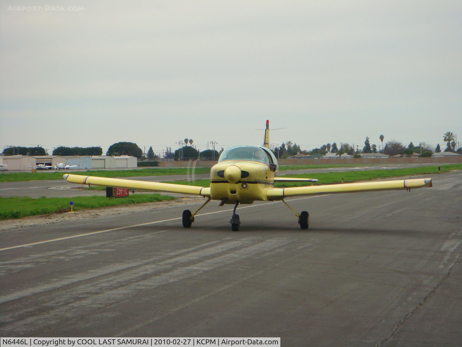 N6446L, 1972 American Aviation AA-1A Trainer C/N AA1A-0446, Taxiing at Compton Airport (photo by Fuchieh)