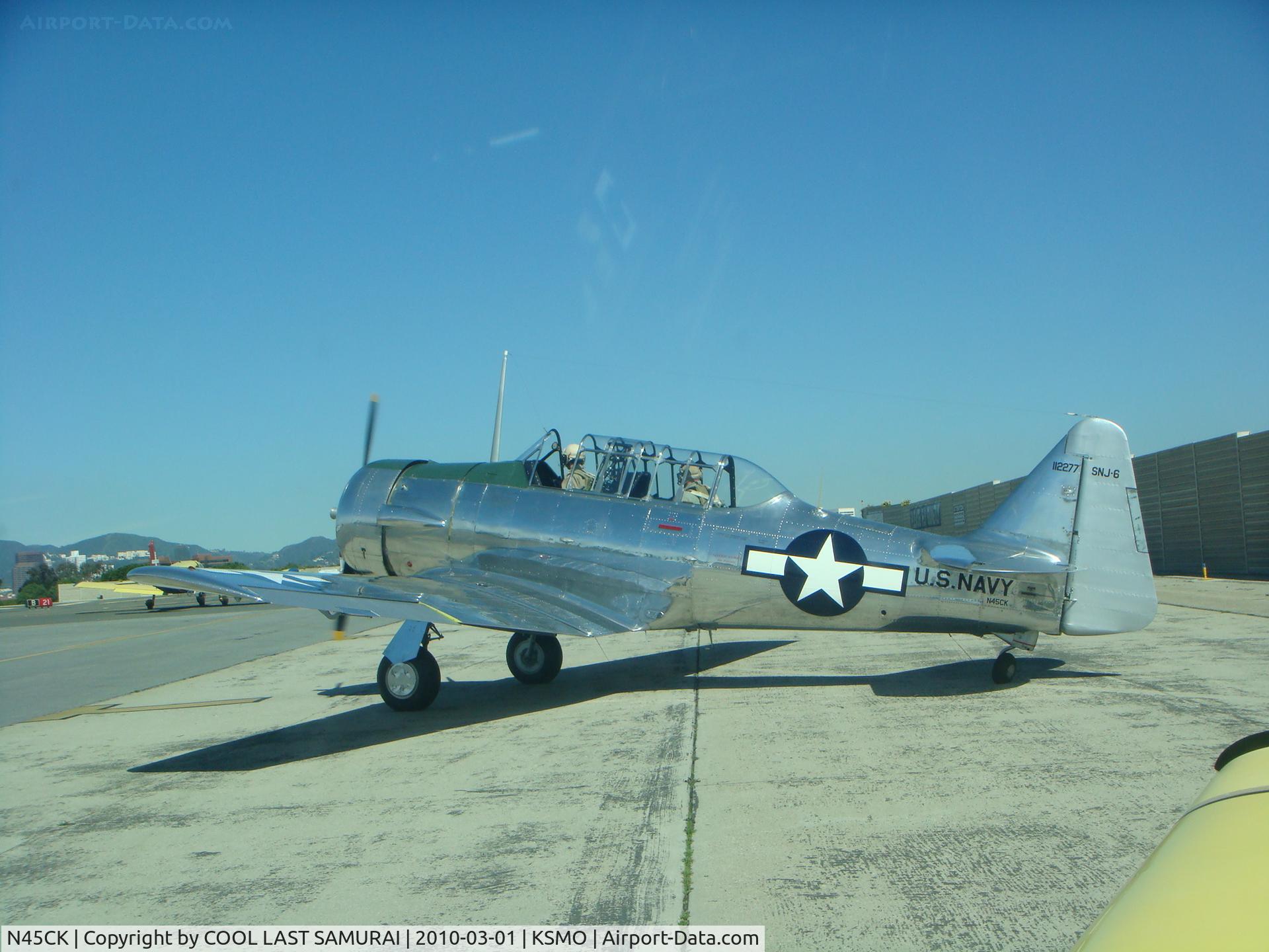 N45CK, 1960 North American SNJ-6 Texan C/N 121-42239, N45CK in Santa Monica Airport South-East Run-up Area (photo by Fuchieh)