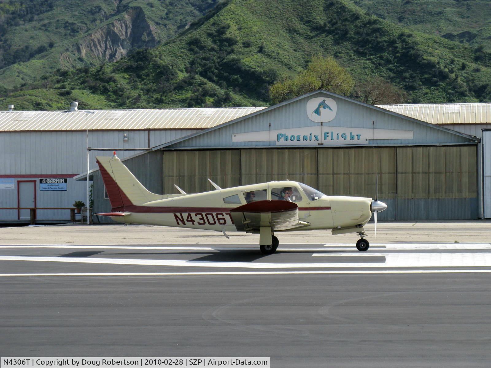 N4306T, 1971 Piper PA-28R-200 Cherokee Arrow C/N 28R-7235004, 1971 Piper PA-28R-200 ARROW 200, Lycoming IO-360-C1C 200 Hp, takeoff roll Rwy 22