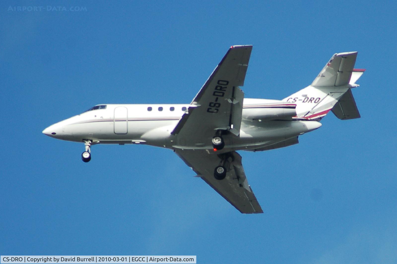 CS-DRO, 2006 Raytheon Hawker 800XP C/N 258775, Raytheon Hawker on approach to Manchester Airport