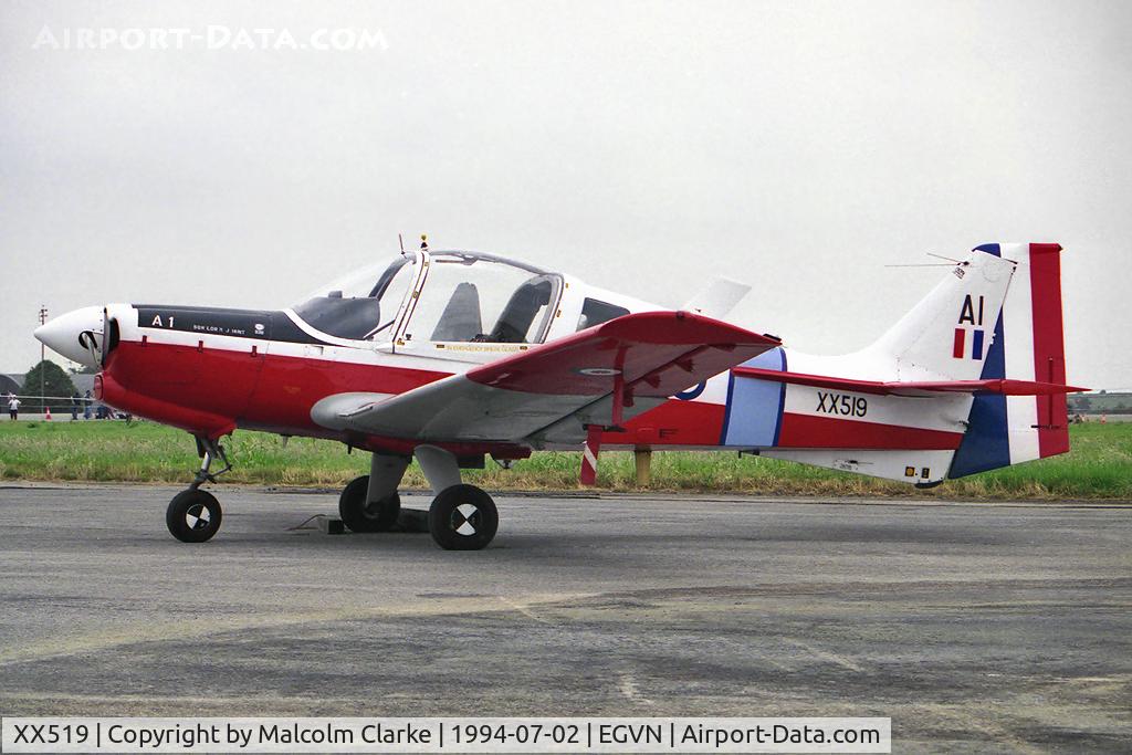 XX519, 1973 Scottish Aviation Bulldog T.1 C/N BH120/205, Scottish Aviation Bulldog T1 from the RAF College Air Sqn, Cranwell at RAF Brize Norton's Photocall in 1994.