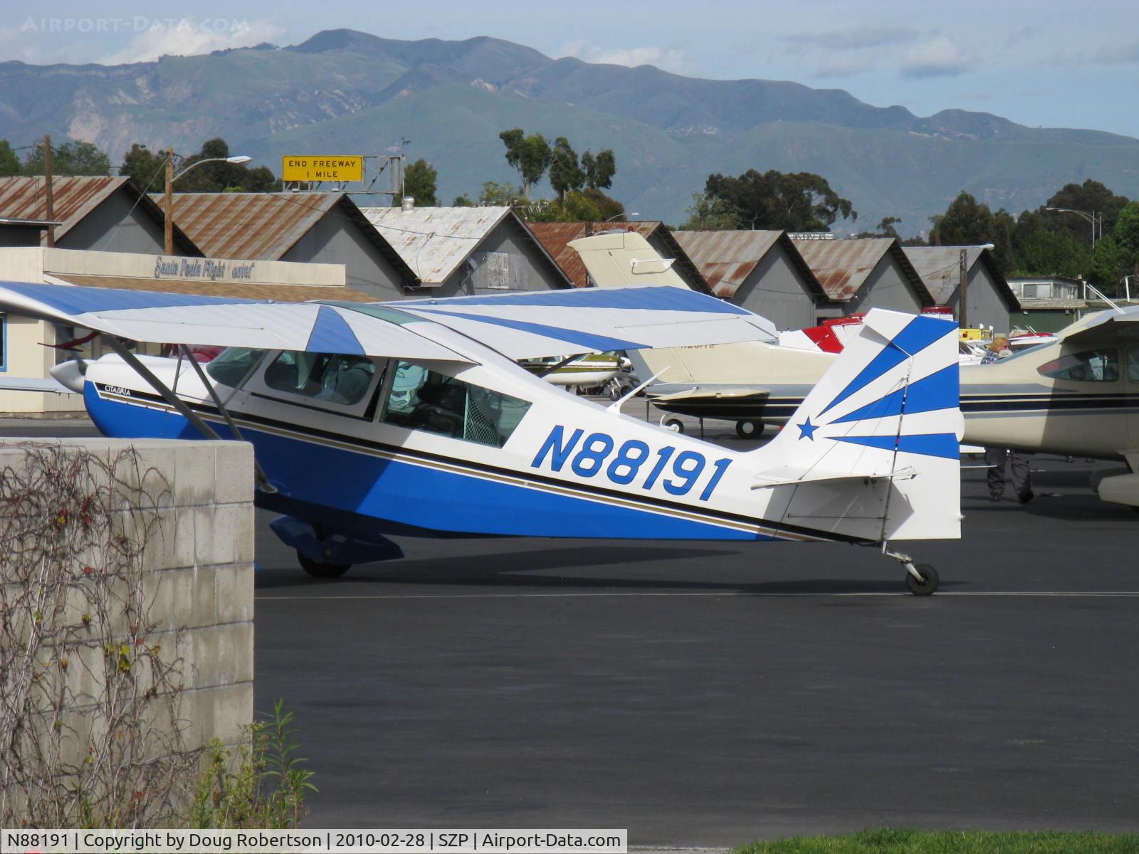 N88191, 1974 Bellanca 7KCAB Citabria C/N 474-74, 1974 Bellanca 7KCAB CITABRIA, Lycoming IO-320-E2A 150 Hp, taxi to refuel