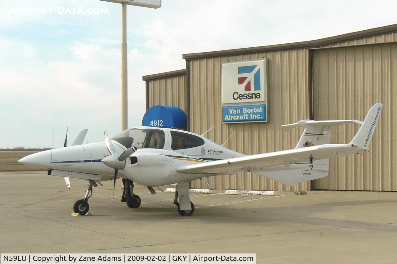 N59LU, 2009 Diamond DA-42 Twin Star C/N 42.AC148, At Arlington Municipal
