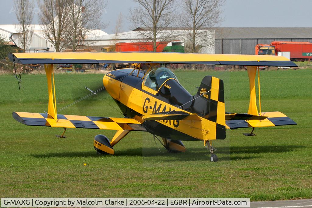 G-MAXG, 2001 Pitts S-1S Special C/N PFA 009-13233, Pitts S-1S Special. A competitor at the 2006 John McLean Trophy aerobatics competition, Breighton Airfield..