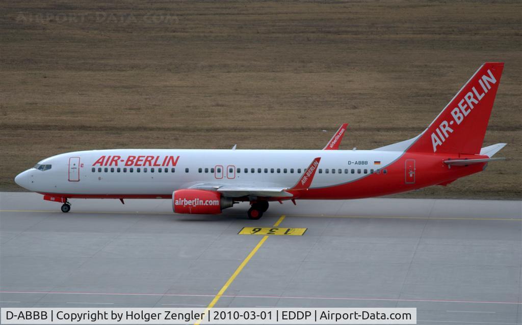 D-ABBB, 2001 Boeing 737-86J C/N 32624, Taxiing for a line up on runway 08R