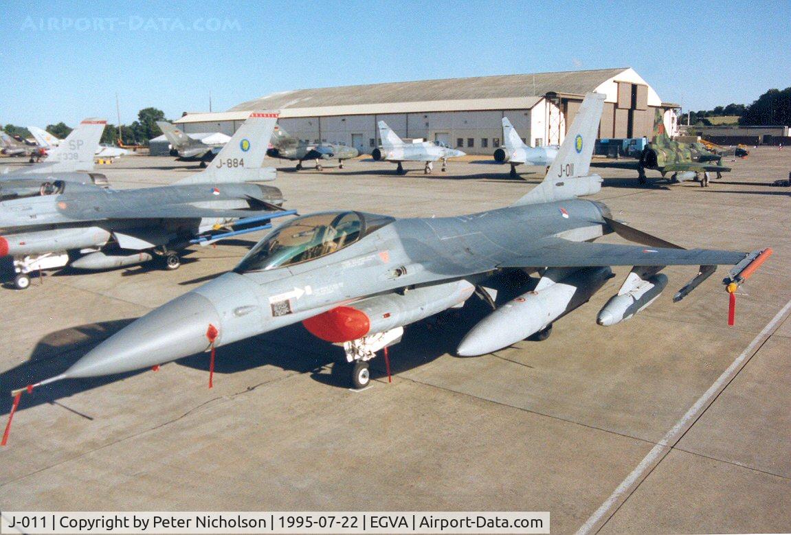 J-011, Fokker F-16AM Fighting Falcon C/N 6D-167, F-16A, callsign Lion 01, of 315 Squadron Royal Netherlands Air Force on the flight-line at the 1995 Intnl Air Tattoo at RAF Fairford.