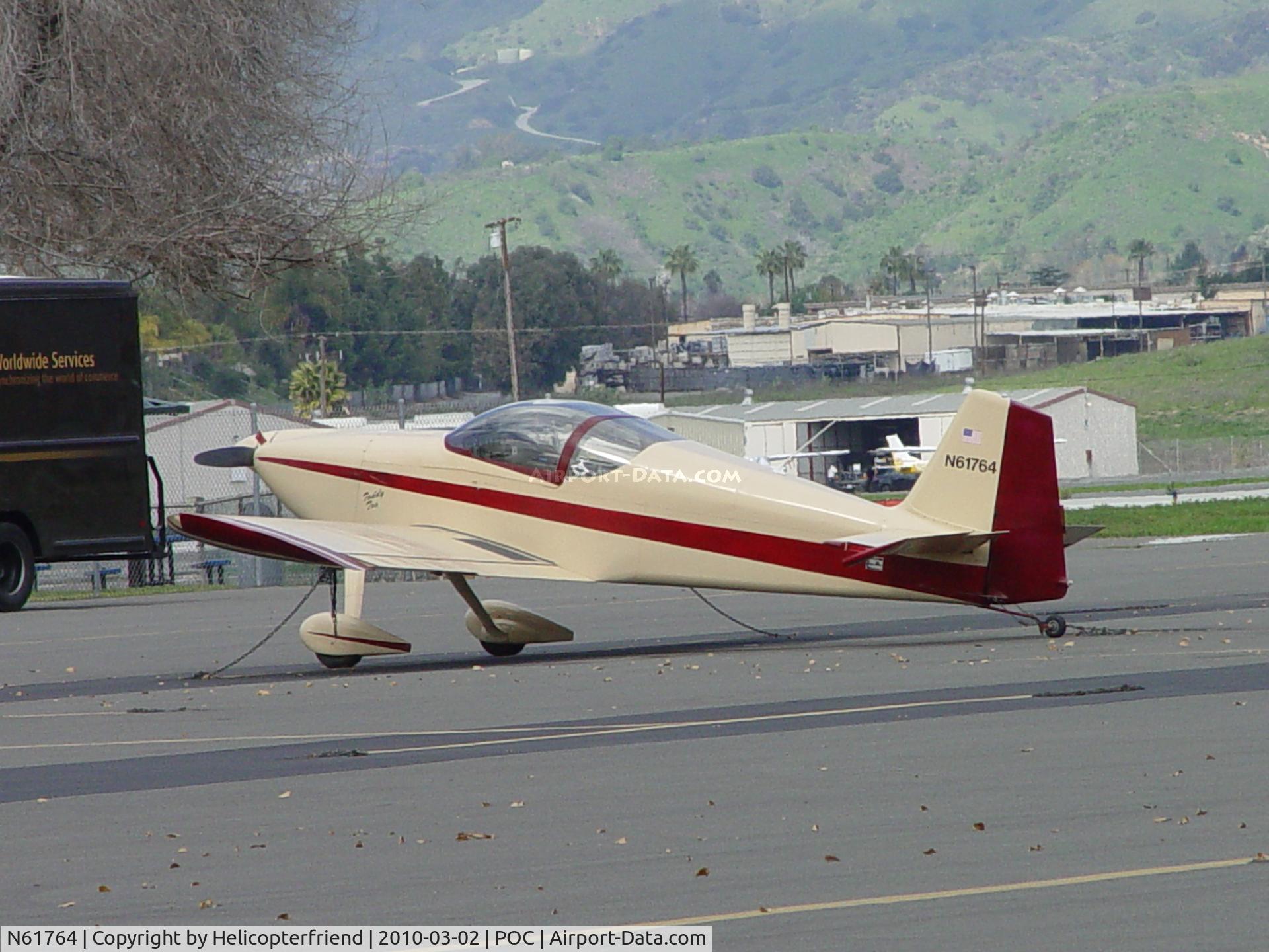 N61764, 1994 Vans RV-6 C/N 1 (N61764), Parked in transient parking