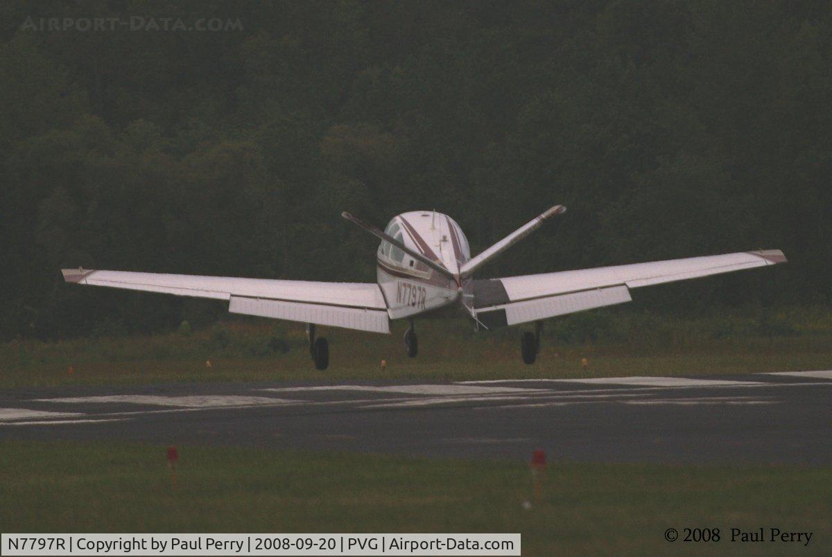 N7797R, 1968 Beech V35A Bonanza C/N D-8890, Touching down on RWY 2