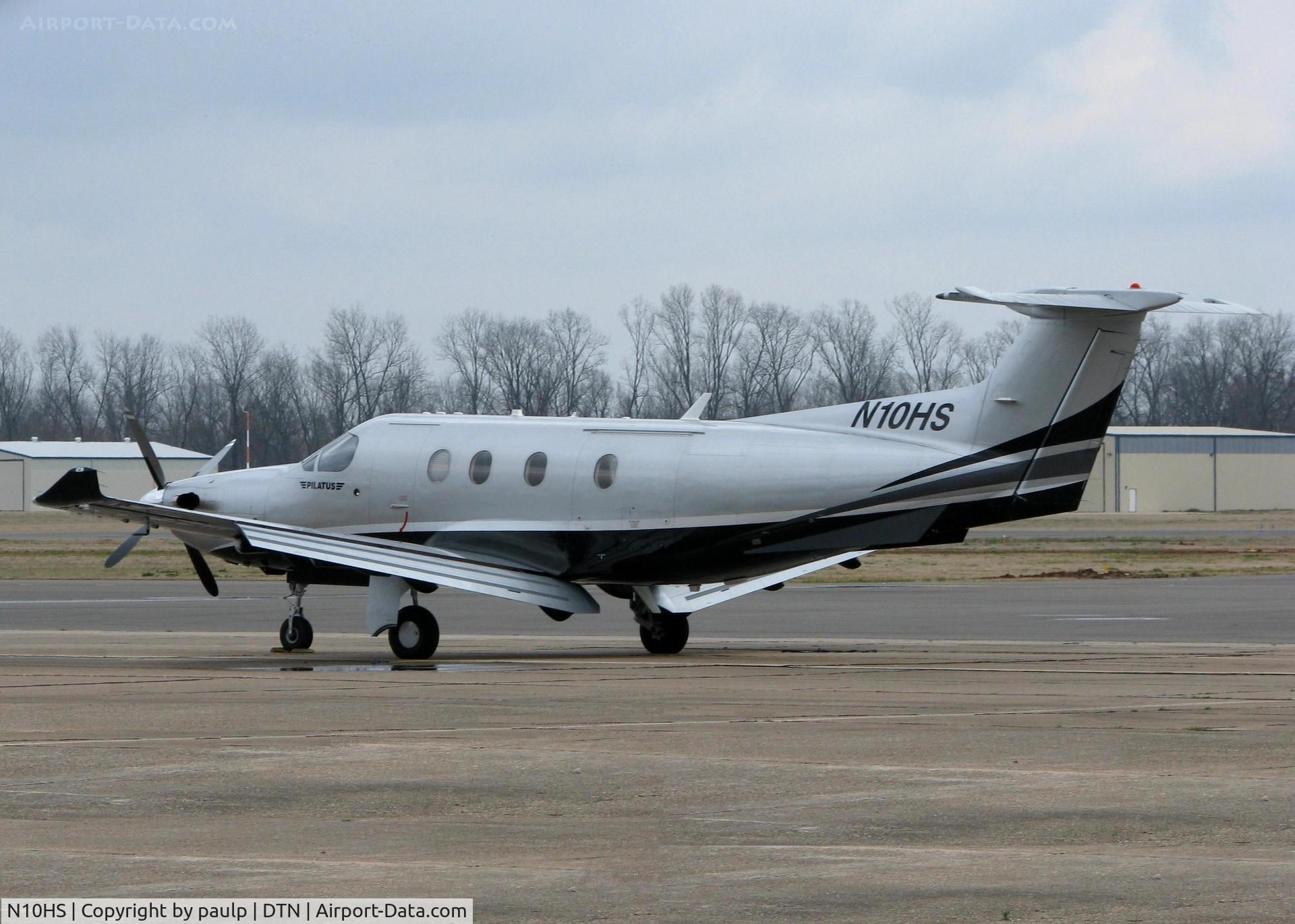 N10HS, 2008 Pilatus PC-12/47E C/N 1025, At Downtown Shreveport.